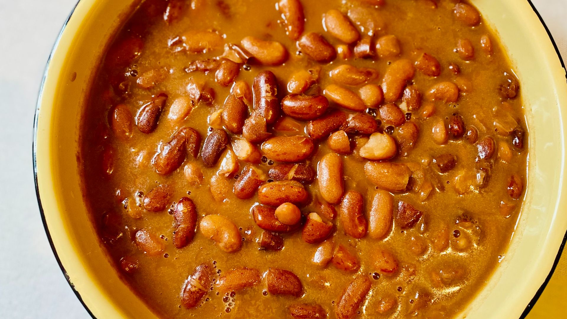 File:Home cooked Sugar Beans.jpg