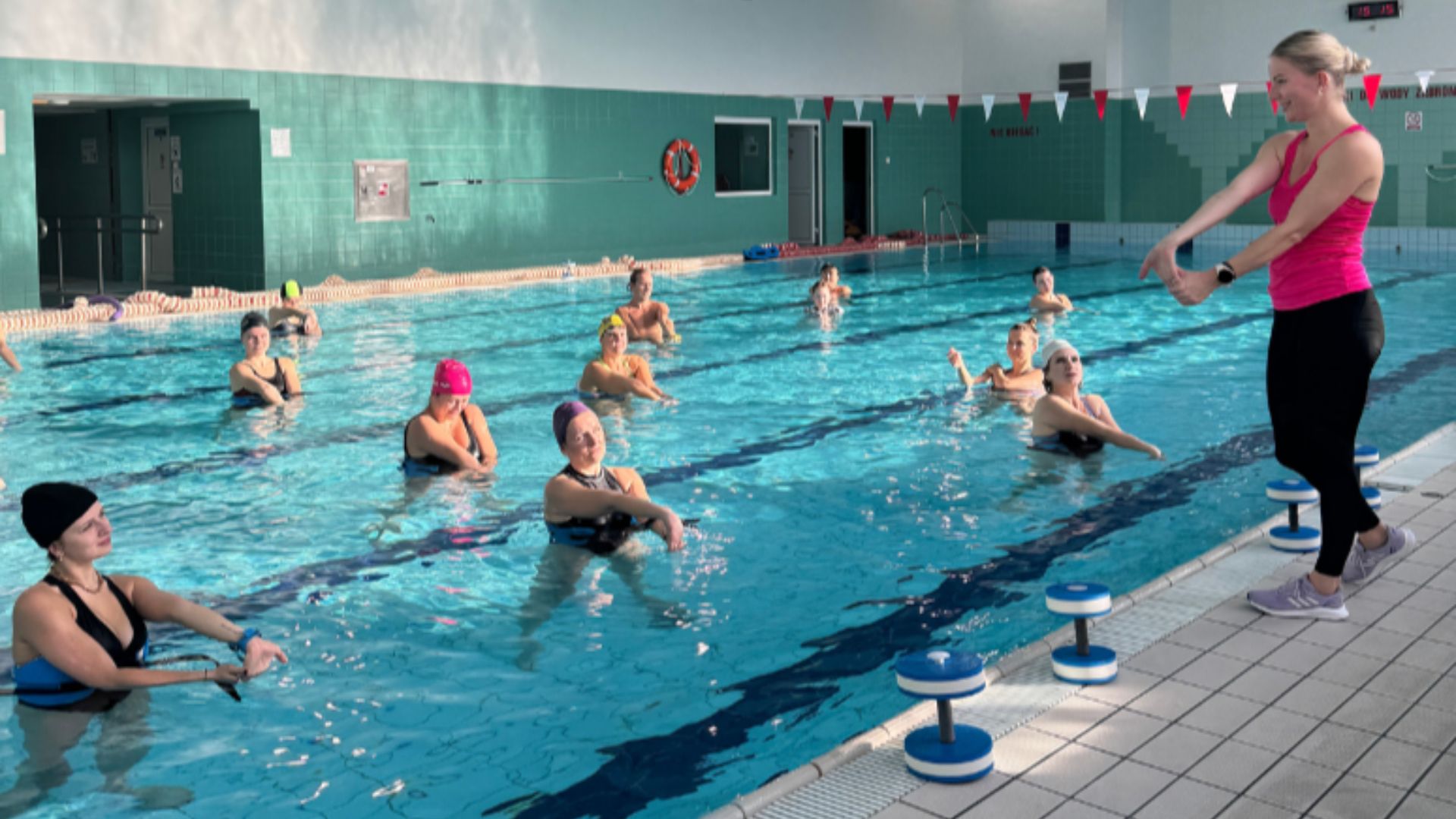 File:Aqua Aerobik.png