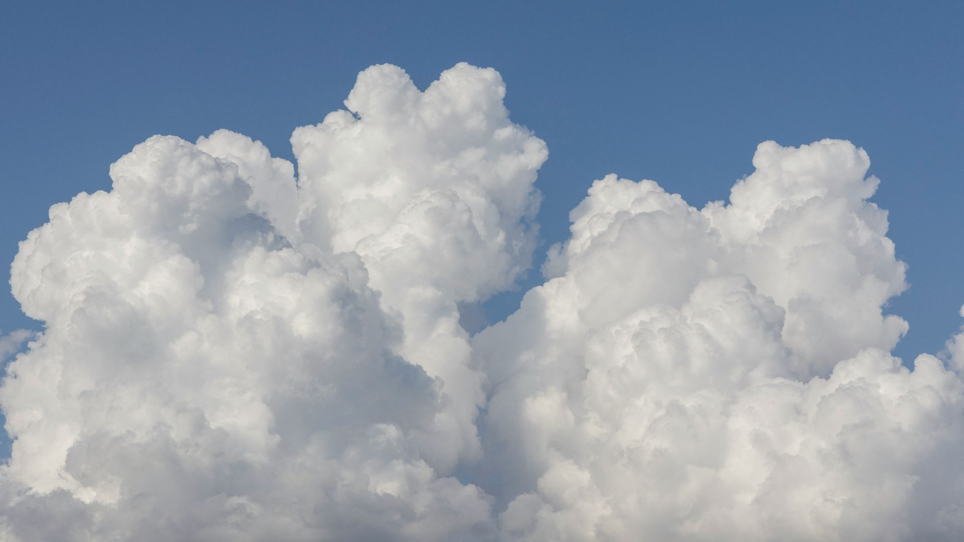 white clouds under blue sky during daytime
