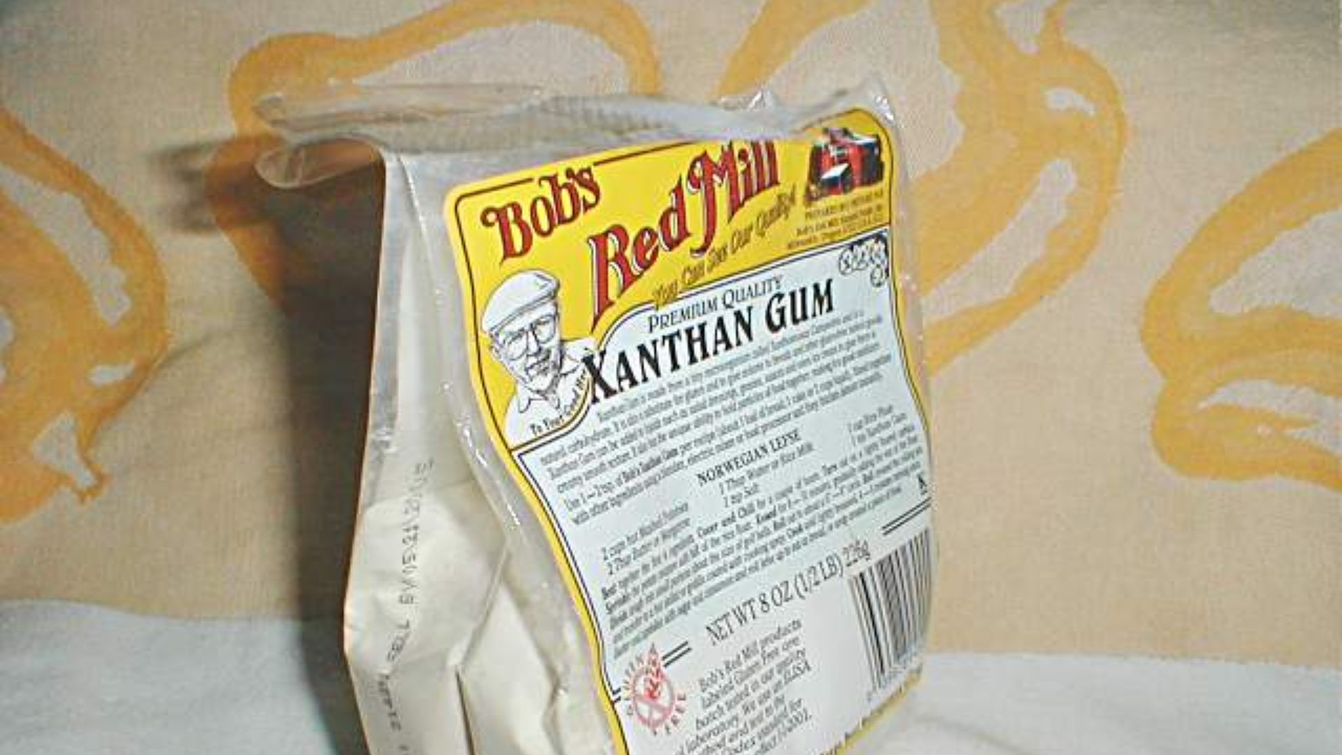 File:Xanthan gum.JPG