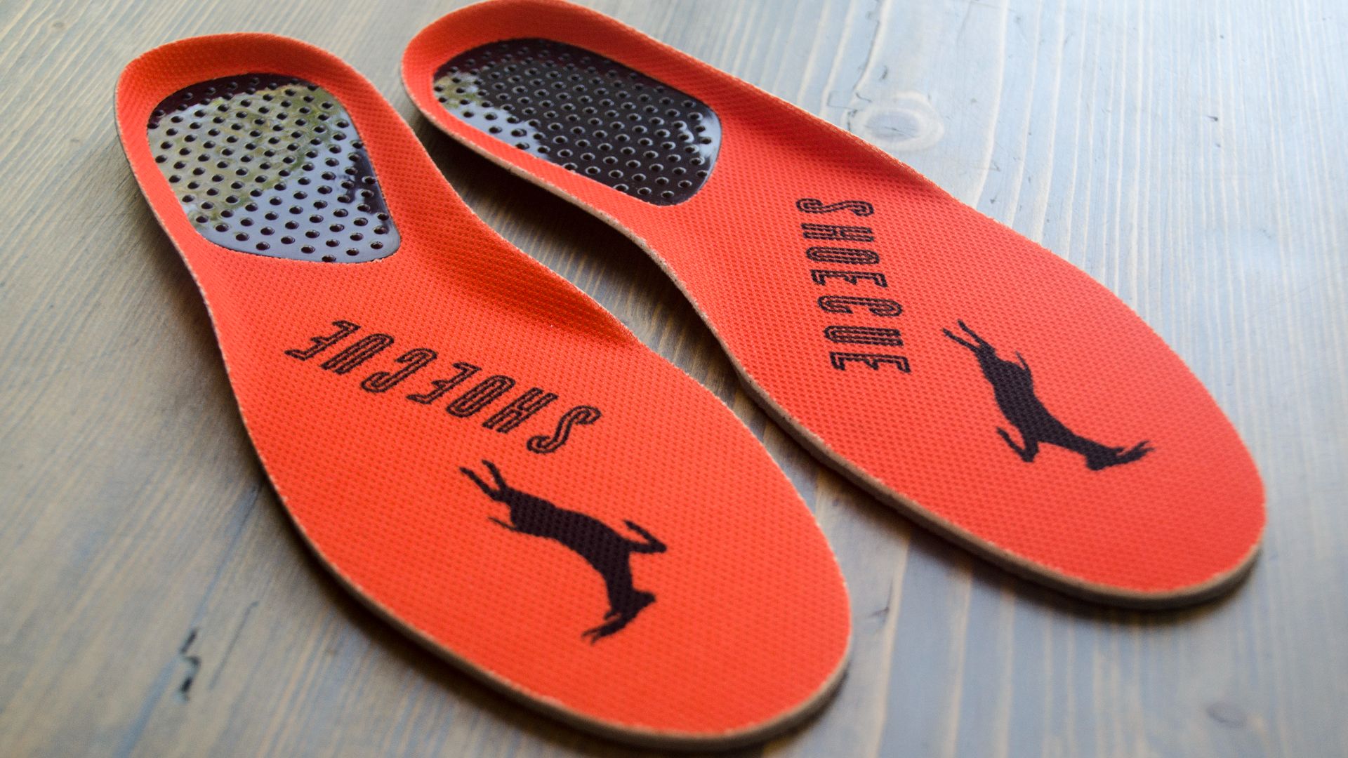 File:ShoeCue insole.jpg