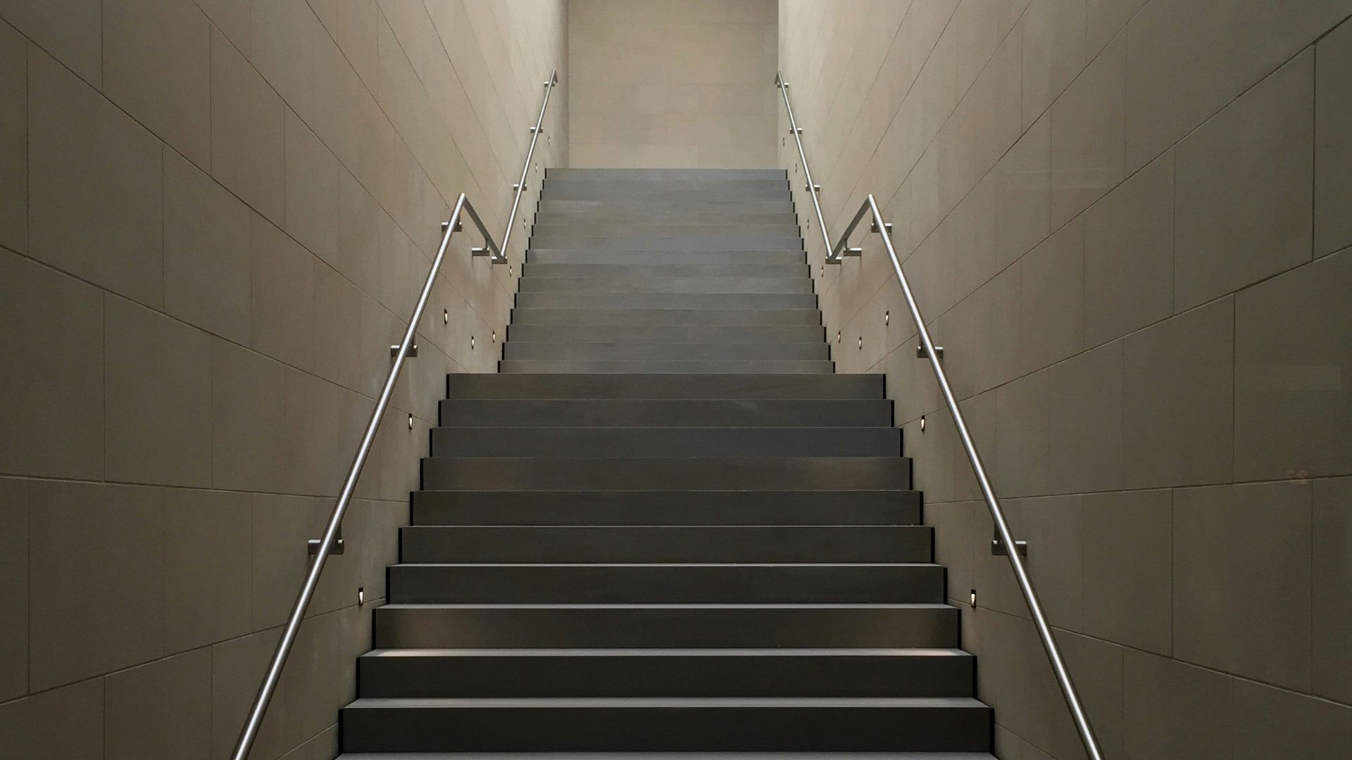17841397550e04096a3cf969e4abae417c7adc718f19f3ef5b.jpg