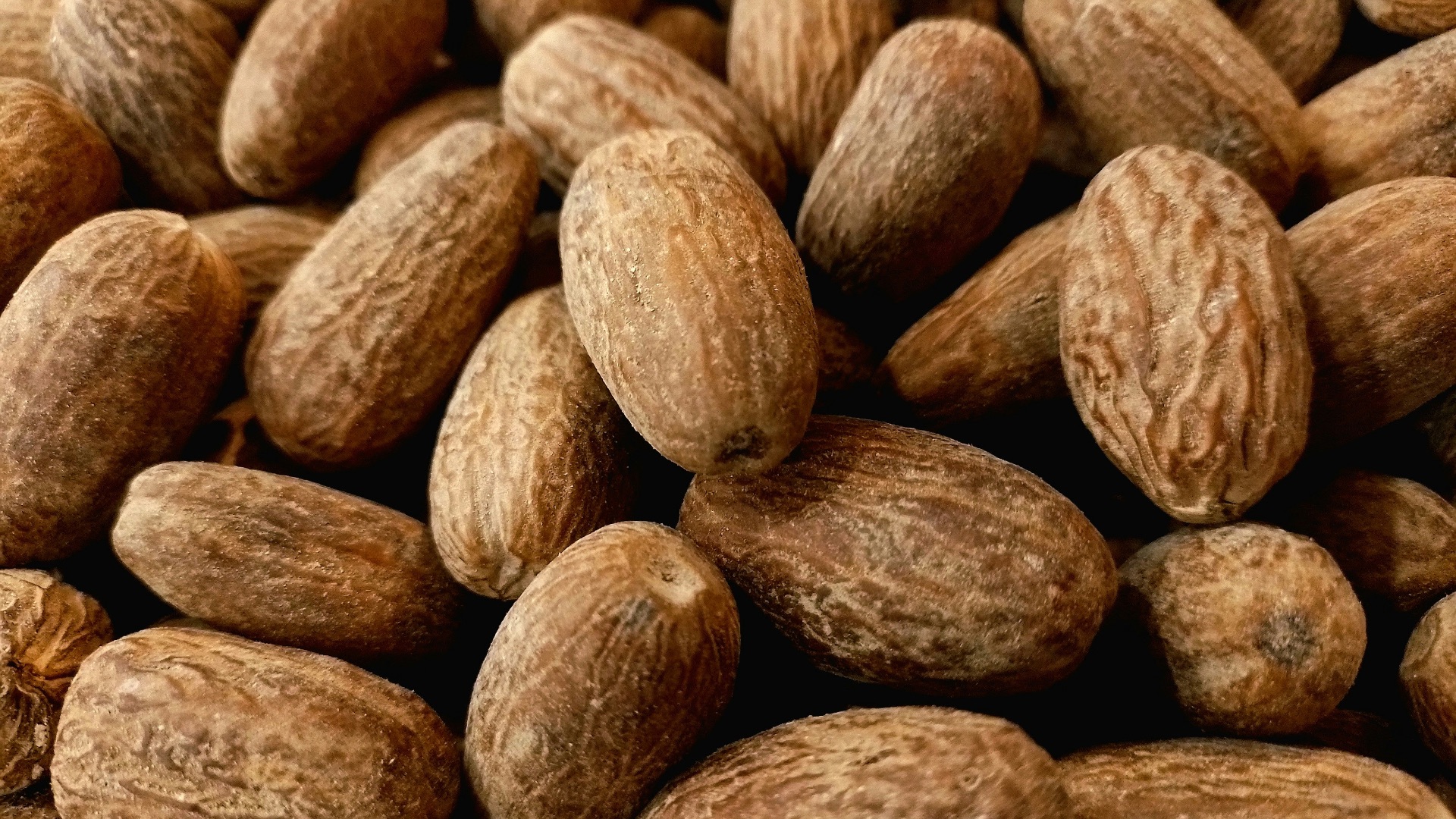 1786998893c5bde18dd9c4e51194c634a9e70d8c3bab66c445.jpg