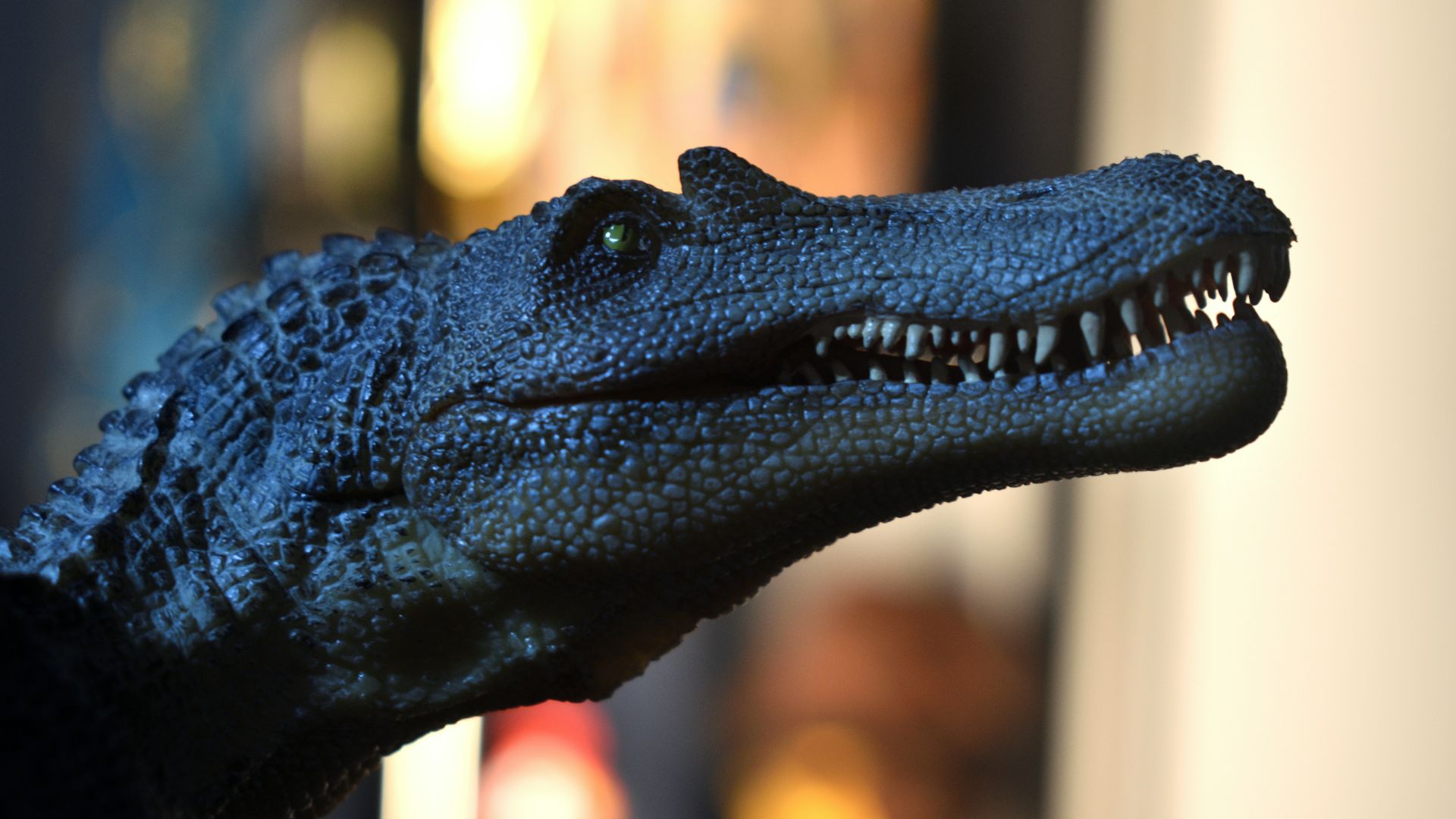 a close up of a fake alligator head