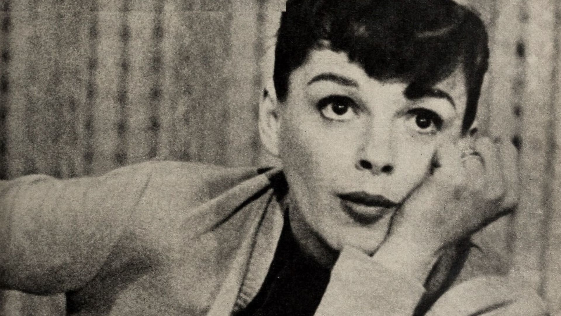 File:Judy Garland 1954.jpg