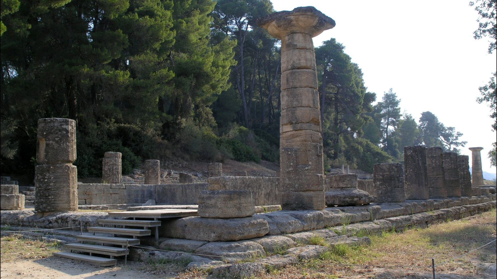 File:Olympia - Temple of Hera 1.jpg