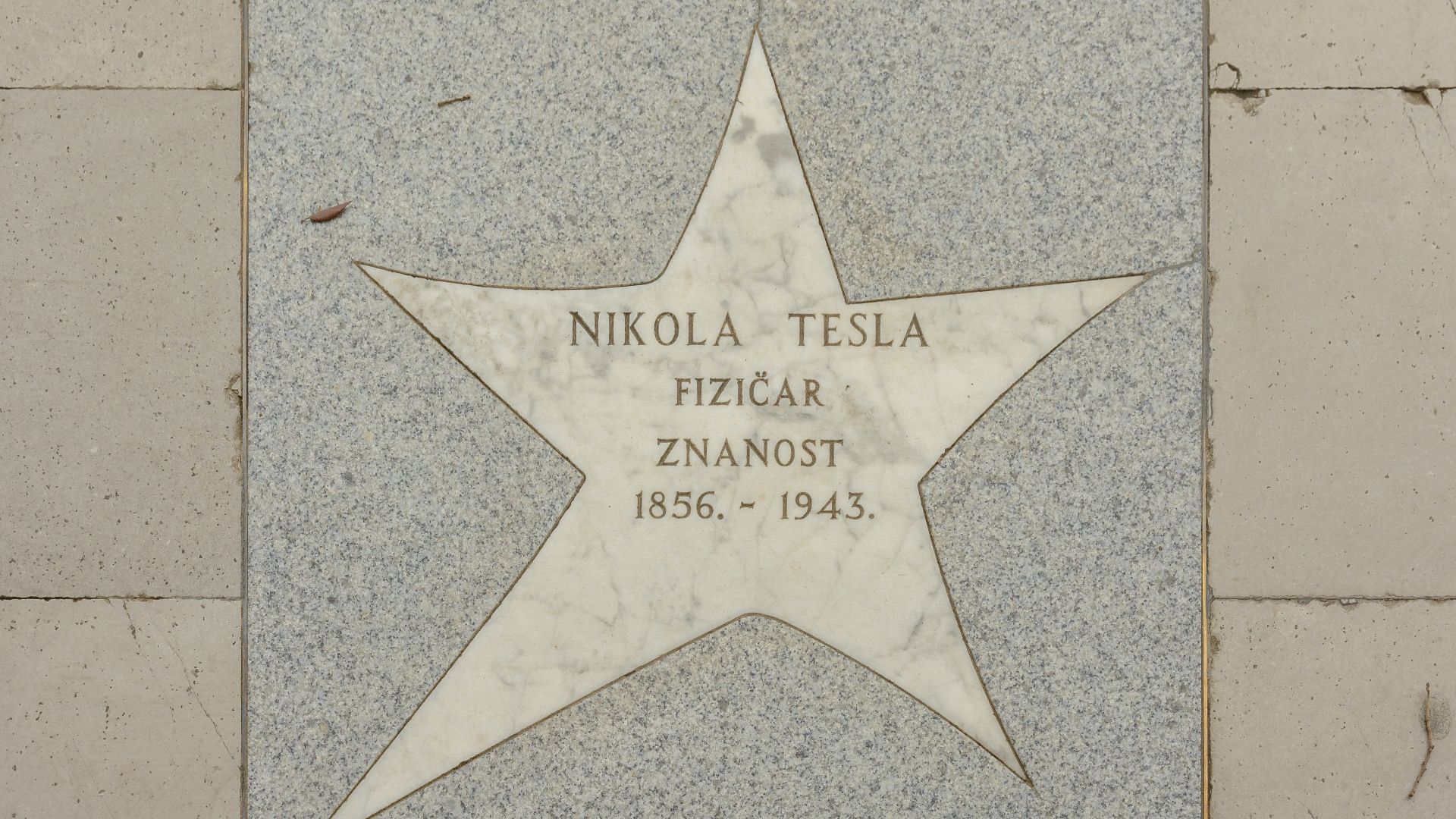 File:Nikola Tesla (19125122247).jpg