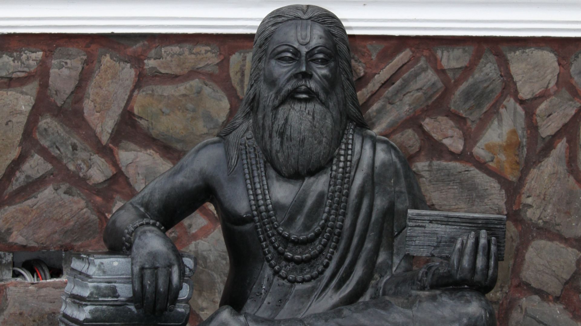 File:Vatsyayana - A Himalayan Boutique Resort.jpg