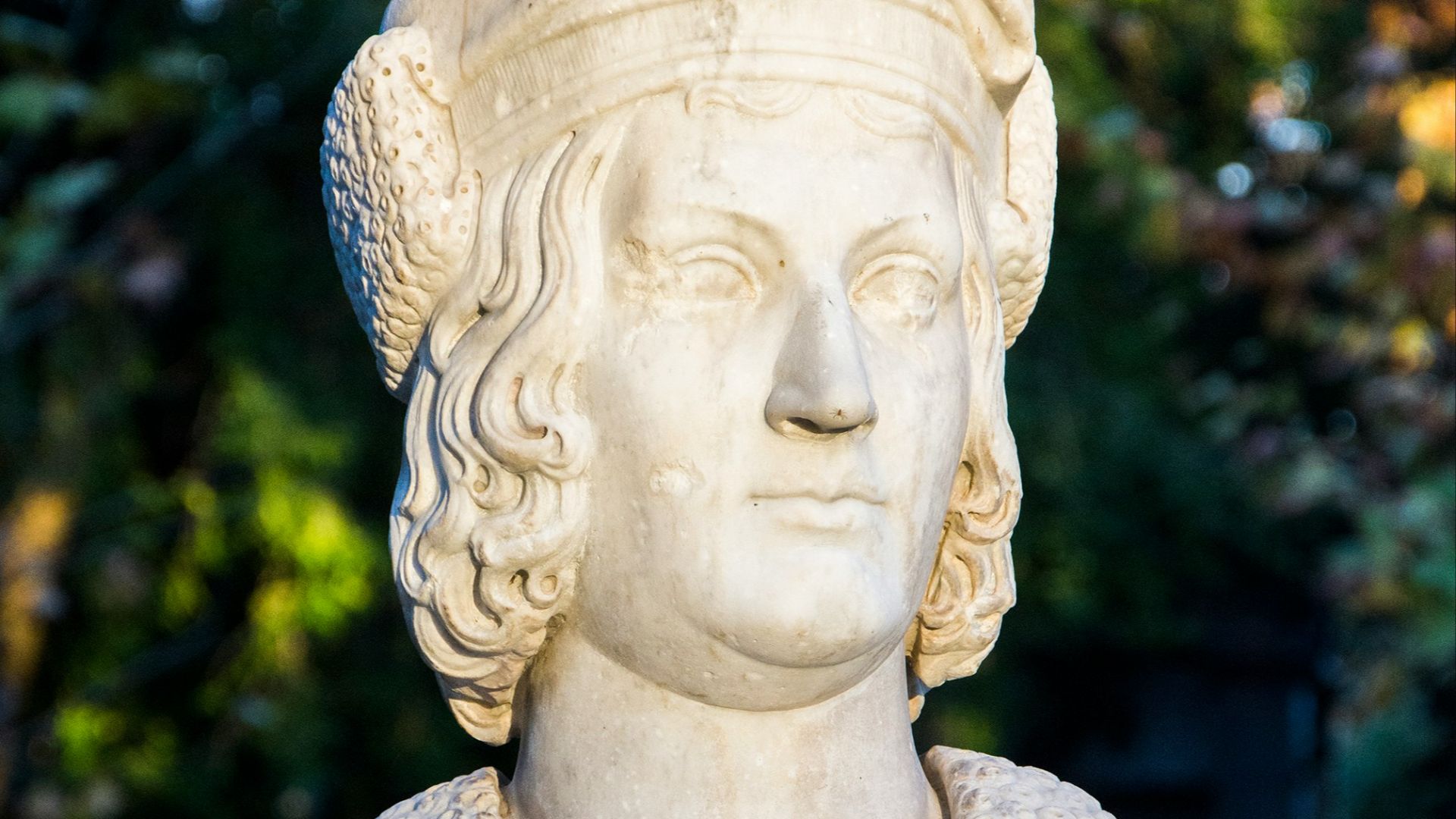 C. Colombo head bust