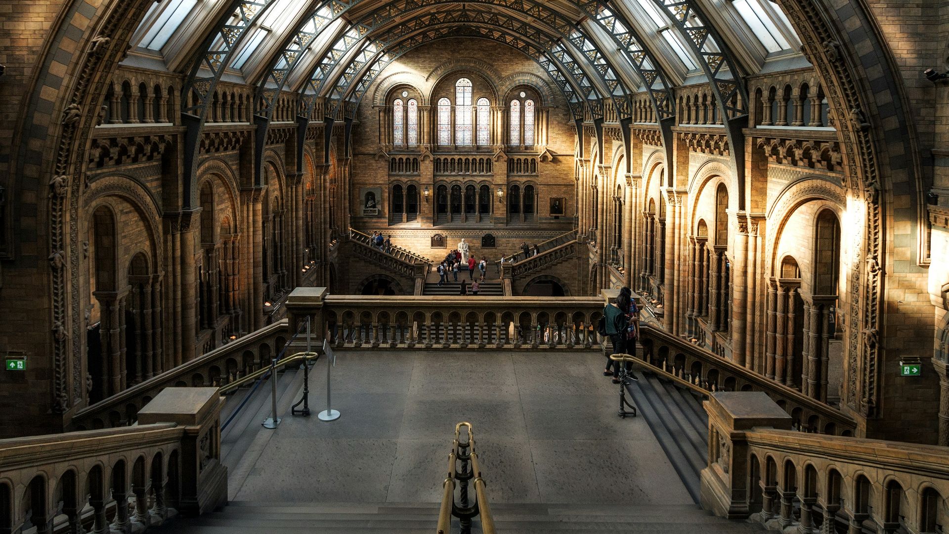 brown cathedral during daytimer