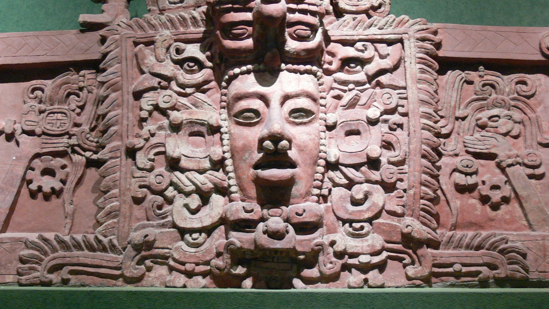 File:Maya-Maske.jpg