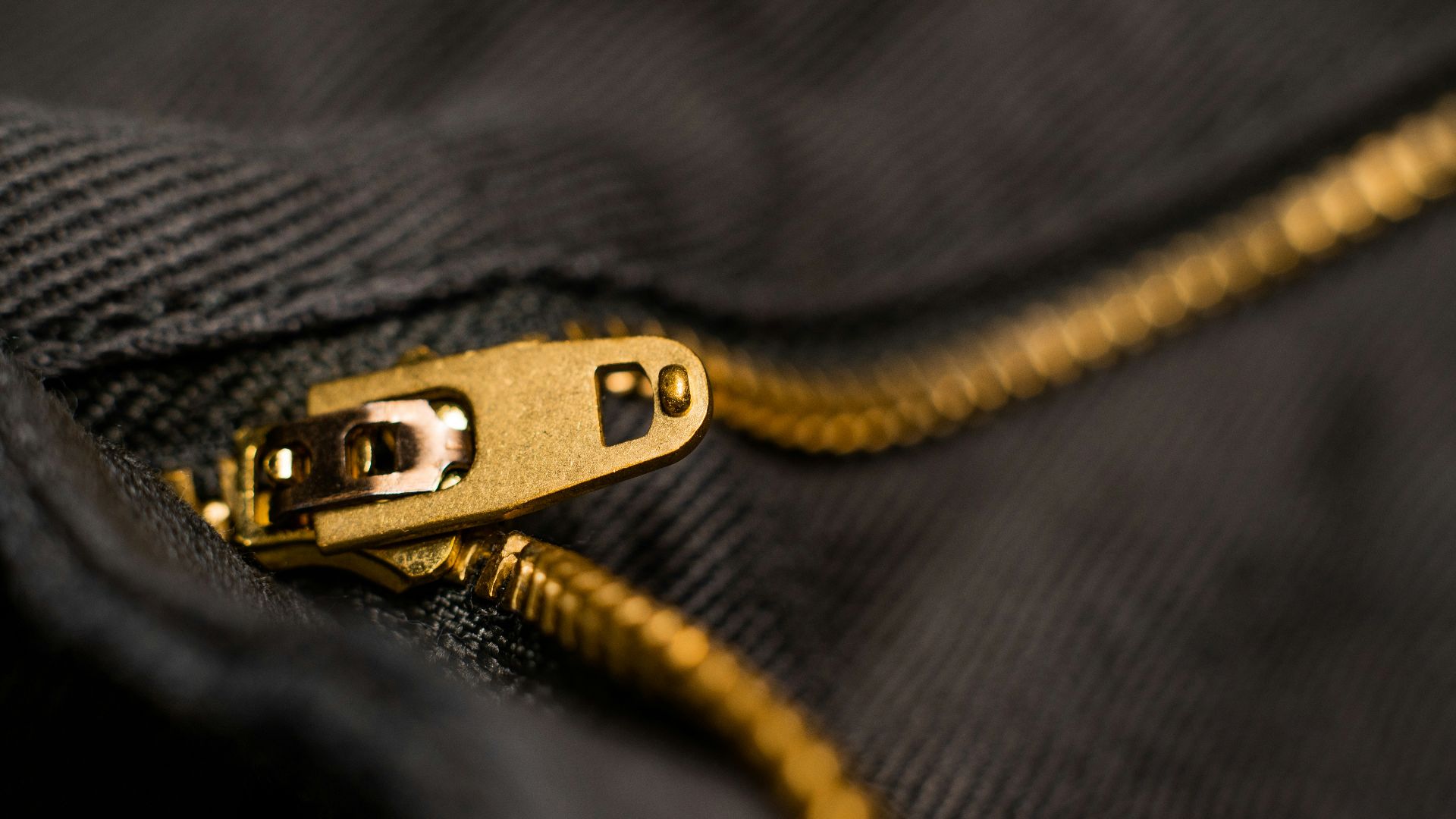 black and gold belt buckle