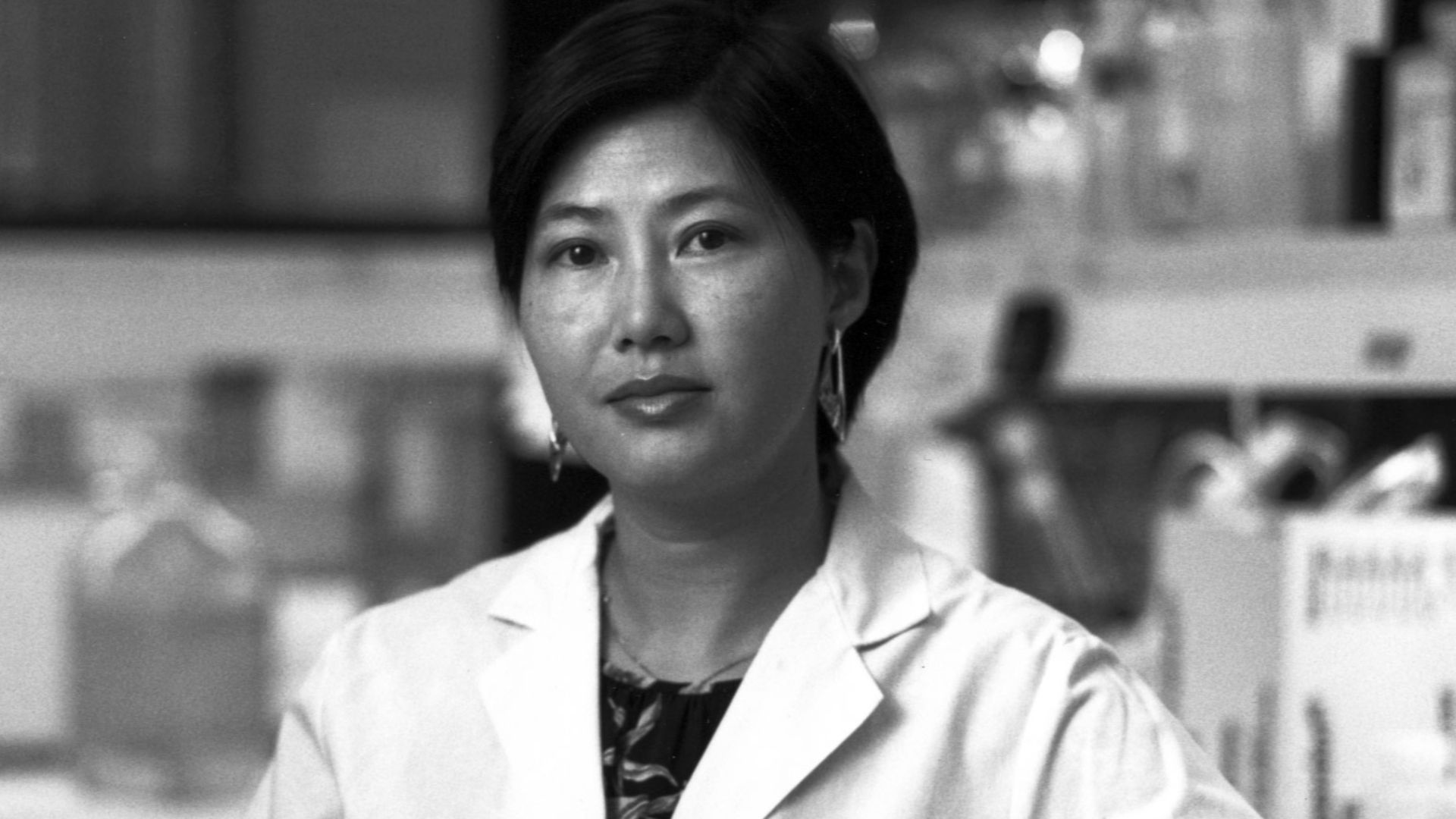 File:Nci-vol-8247-300 flossie wong staal.jpg