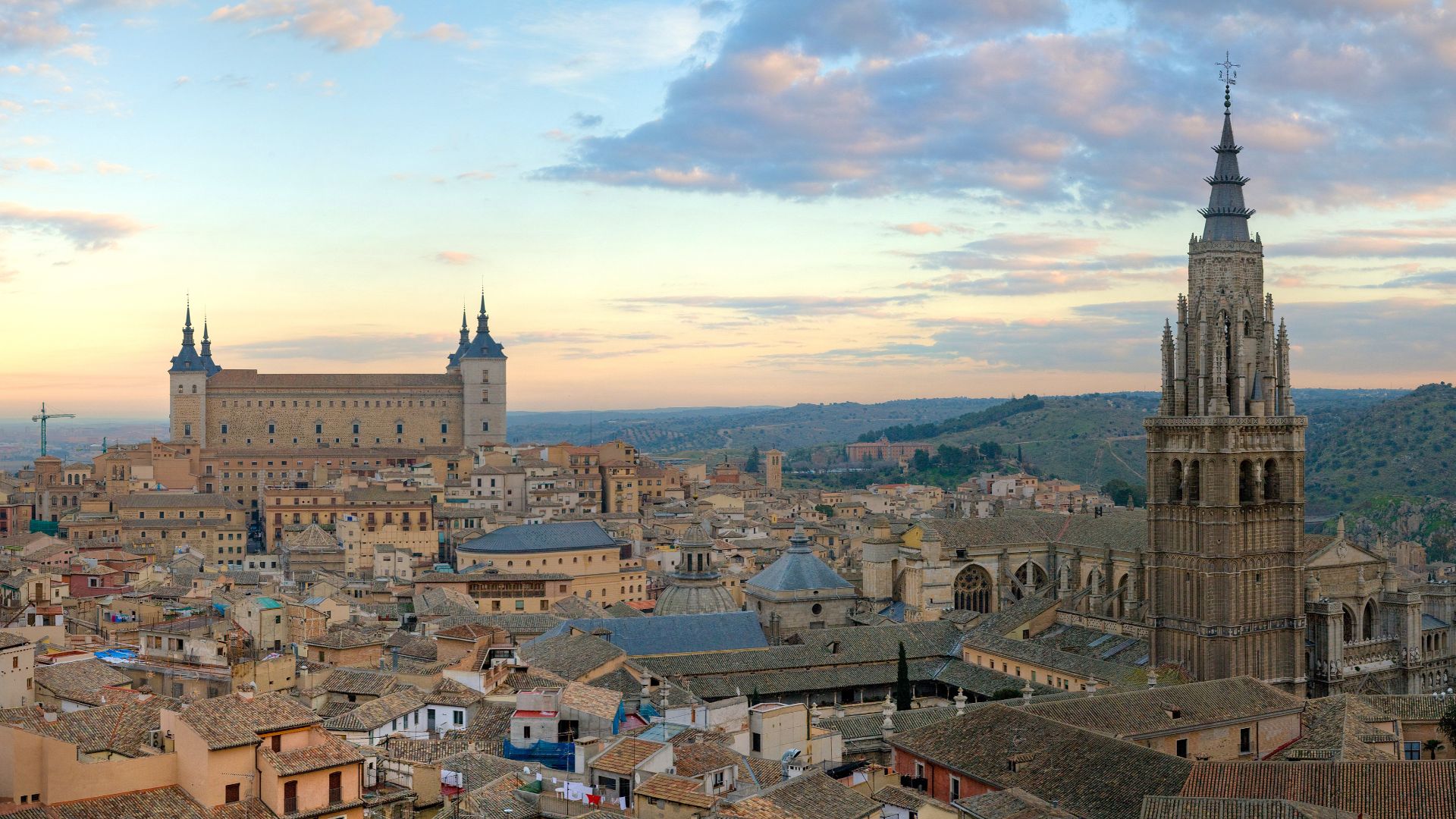 File:Toledo Skyline Panorama, Spain - Dec 2006.jpg