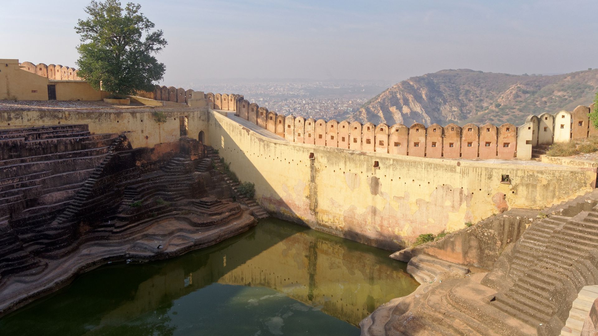 File:20191218 Stepwell of Nahargarh Fort, Jaipur, 1505 9271.jpg
