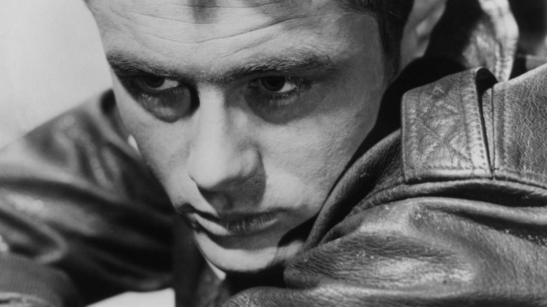 File:James Dean ca 1955.jpg