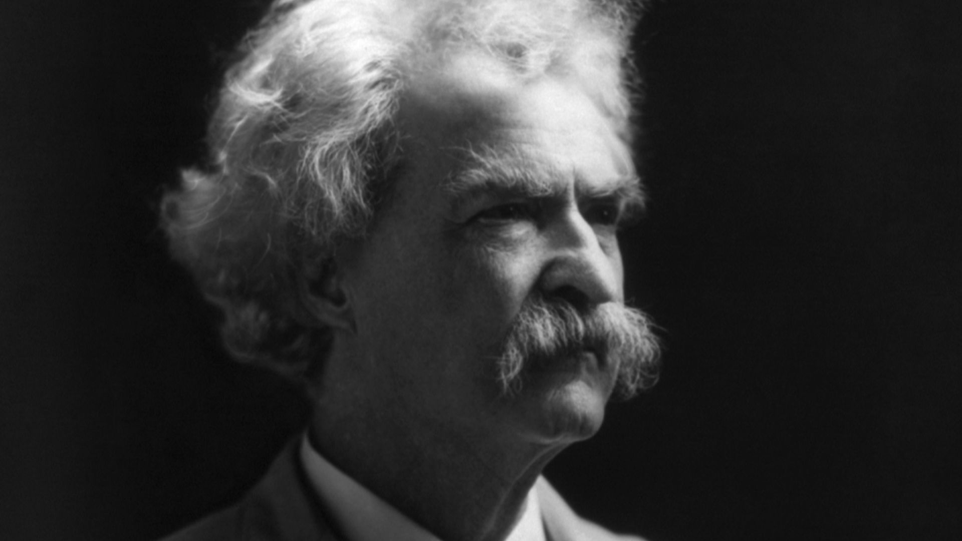 File:Mark Twain 1907.jpg