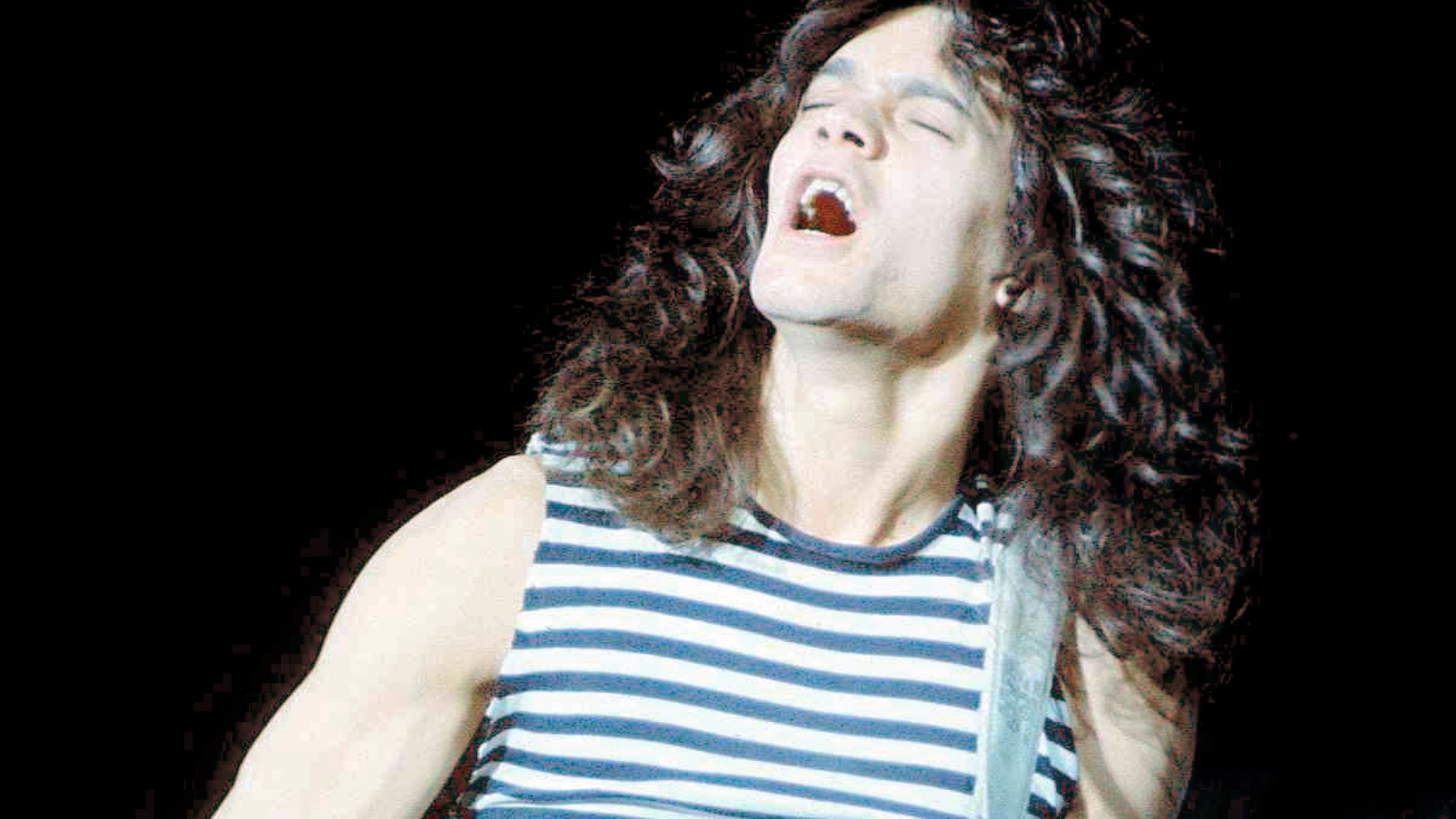 File:Eddie Van Halen at the New Haven Coliseum.jpg
