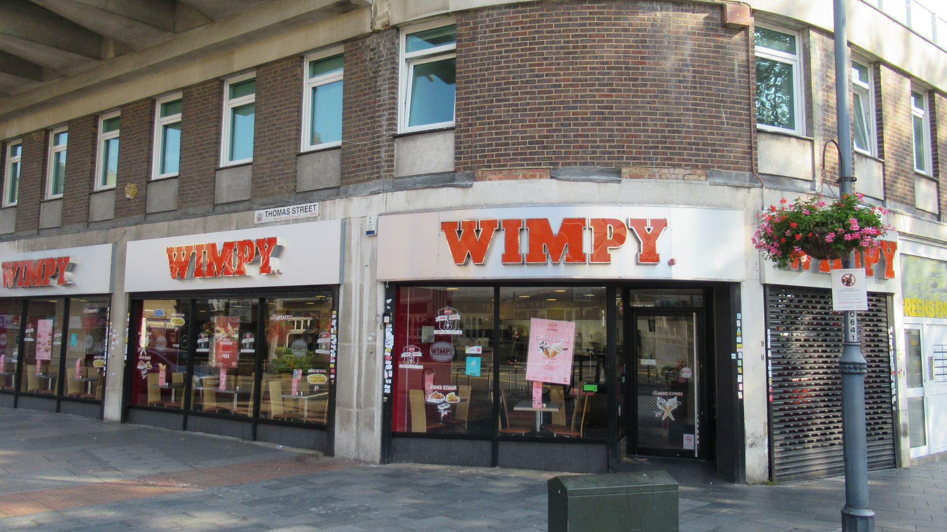 File:Wimpy restaurant (48637330181).jpg