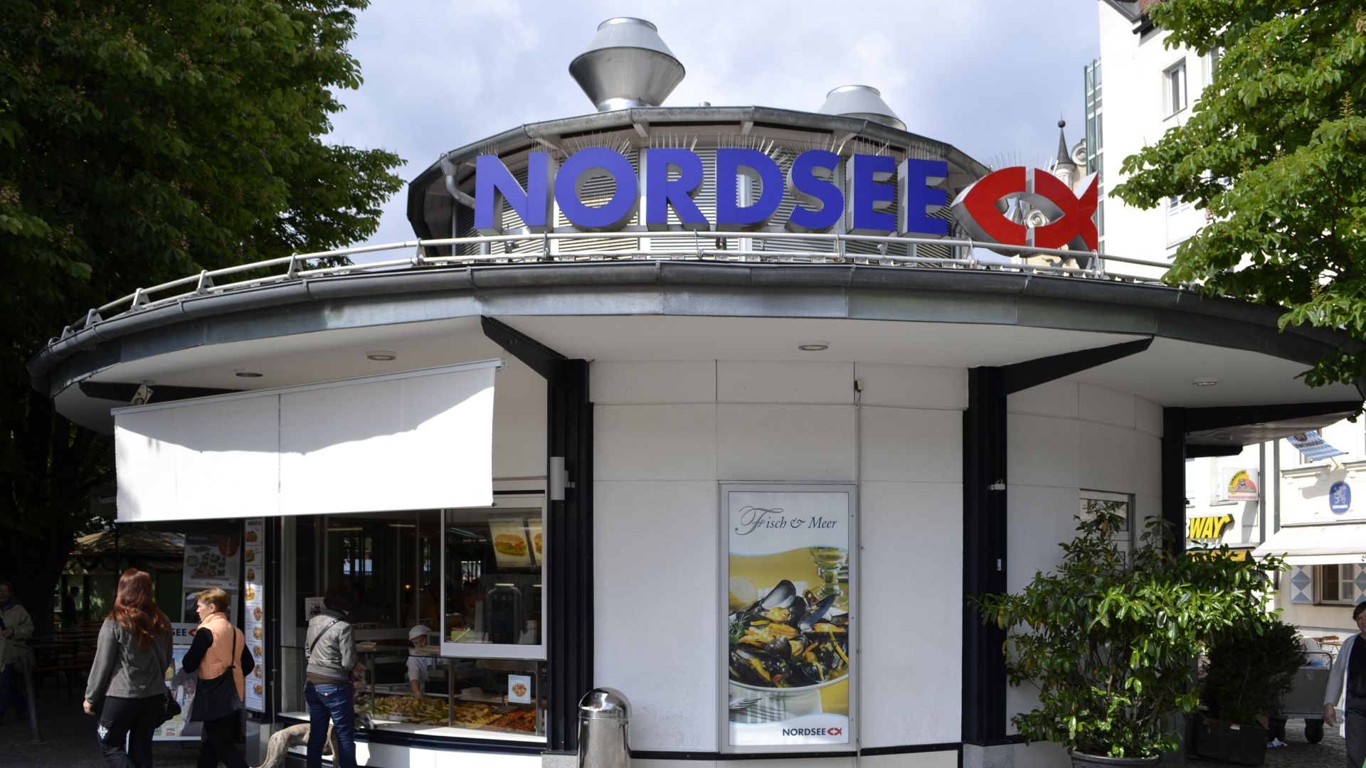 File:Nordsee-Restaurant, Viktualienmarkt.jpg