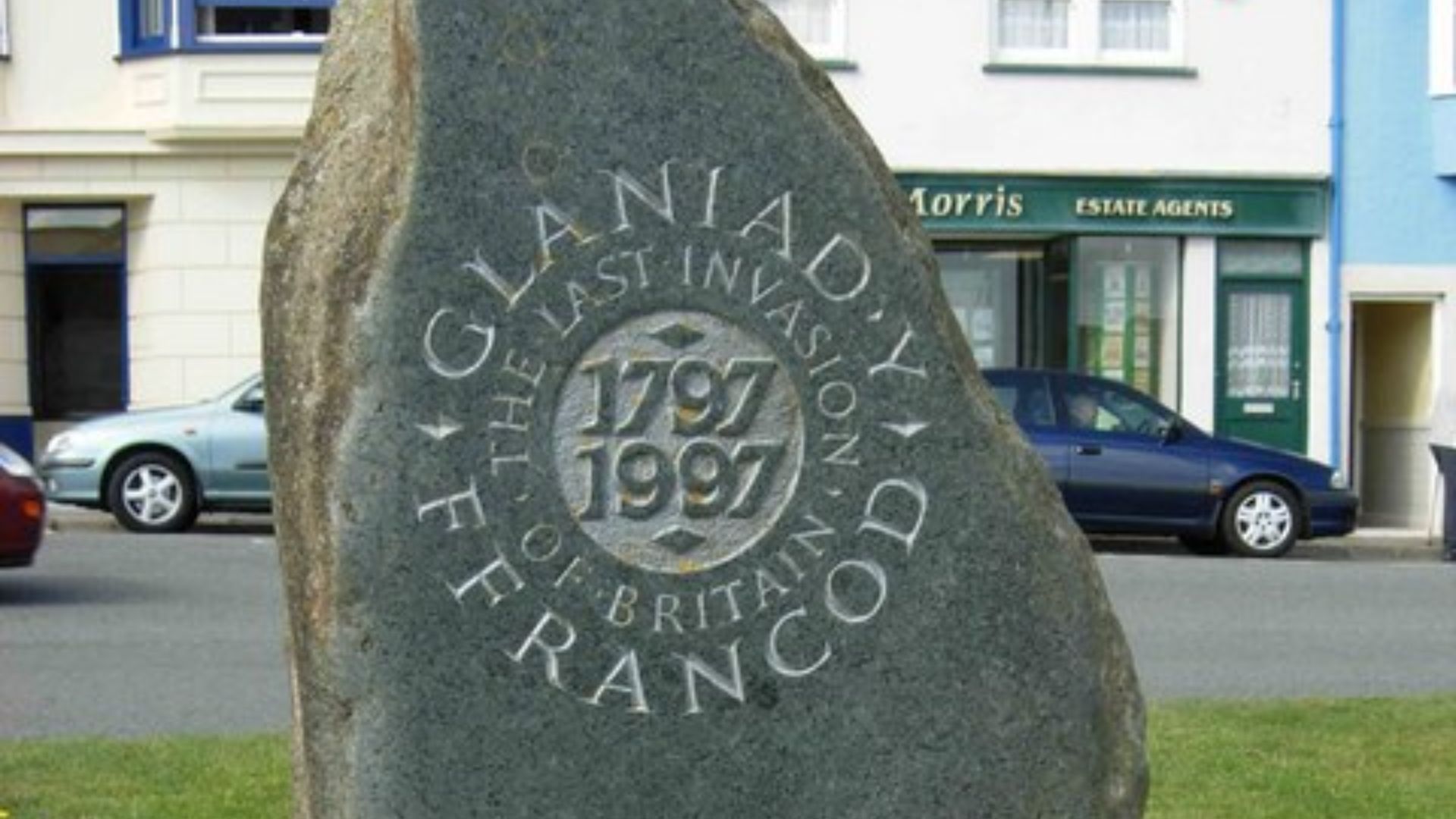 File:Commemoration of the last Invasion of Britain, Fishguard - geograph.org.uk - 209745.jpg