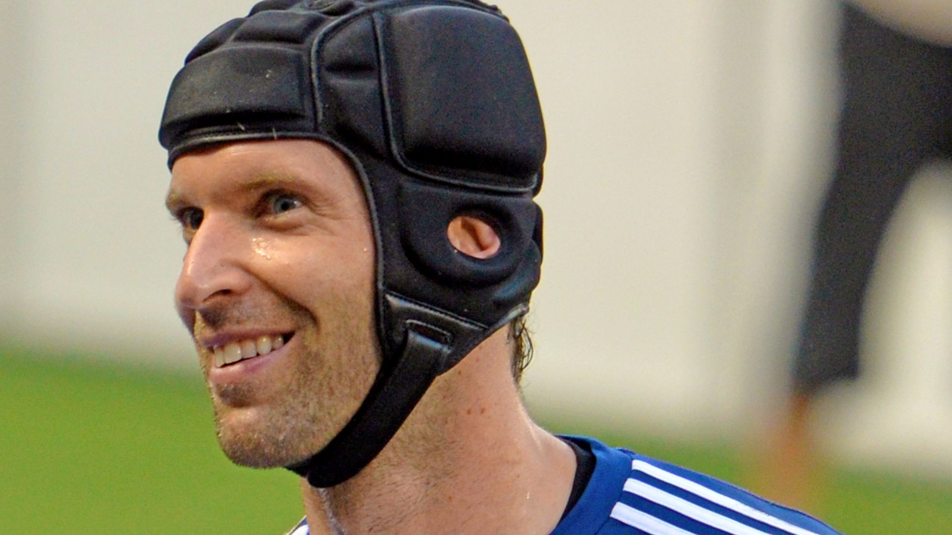 File:Petr Čech Chelsea vs AS-Roma 10AUG2013.jpg
