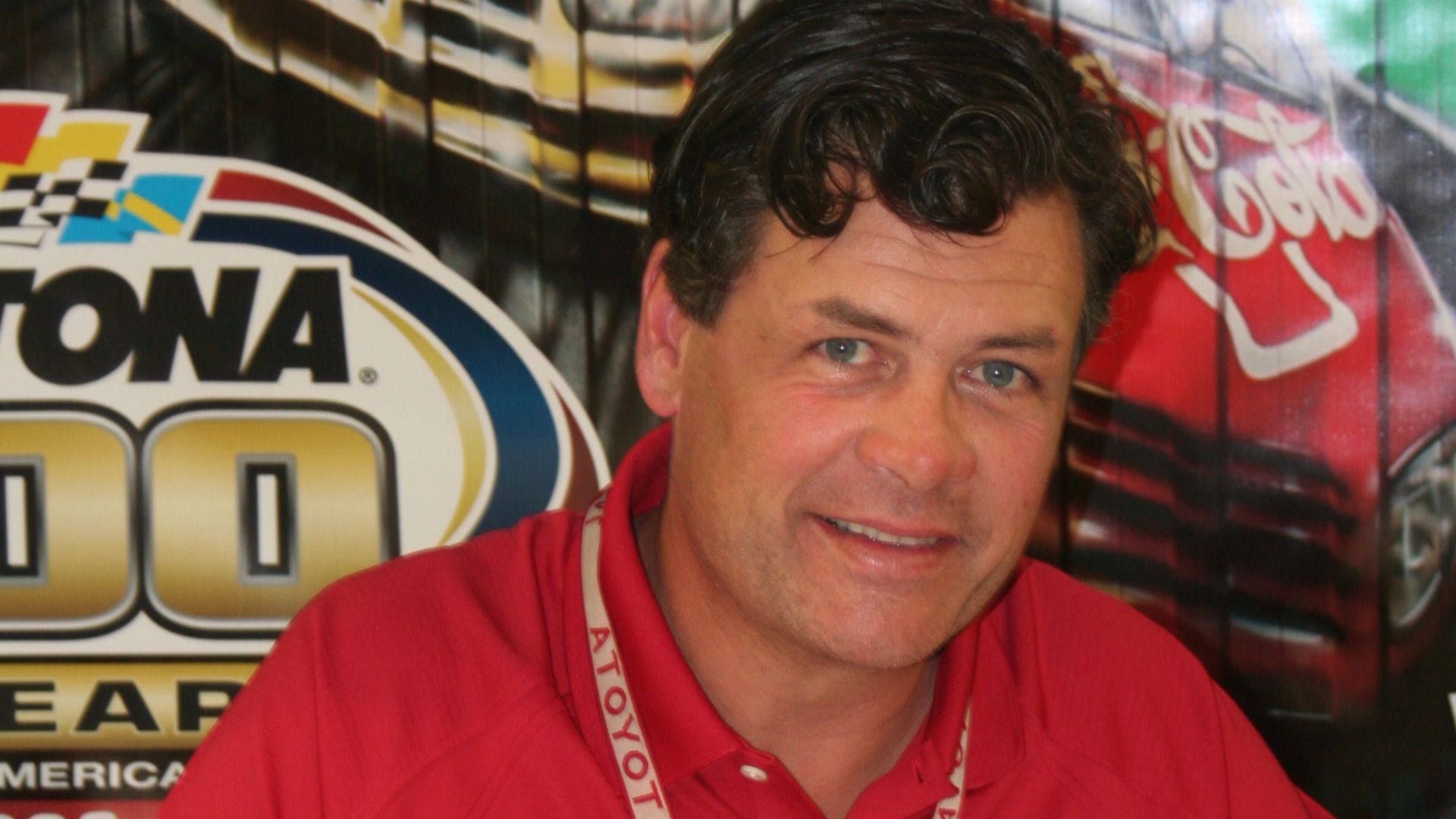 File:Michael Waltrip 2008 Daytona 500.jpg