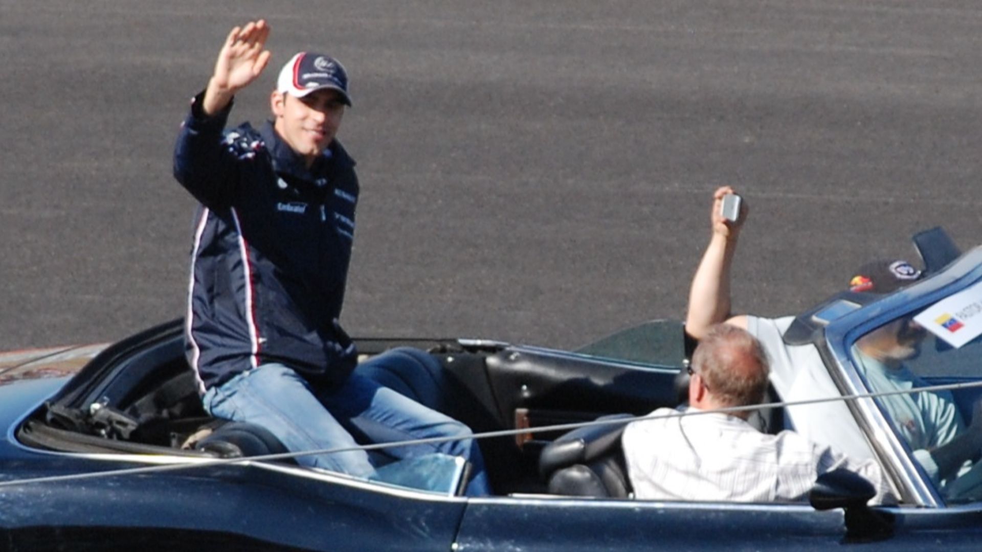 File:Pastor Maldonado, United States Grand Prix, Austin 2012.jpg