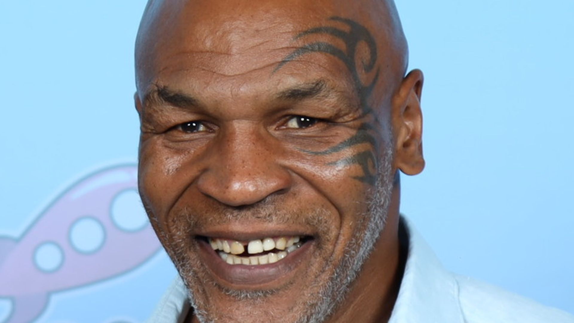 File:Mike Tyson Photo Op GalaxyCon Austin 2023.jpg