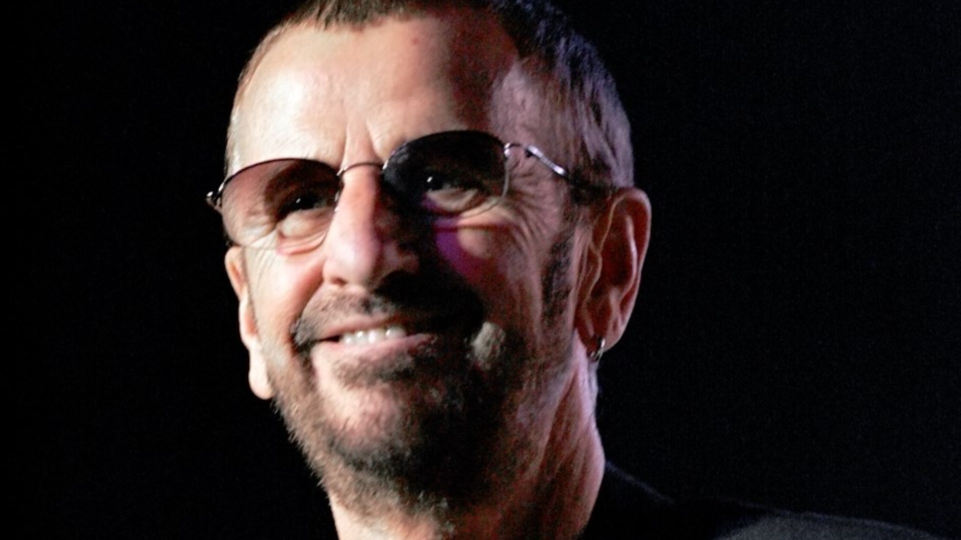 File:Ringo Starr and all his band (8470866906).jpg