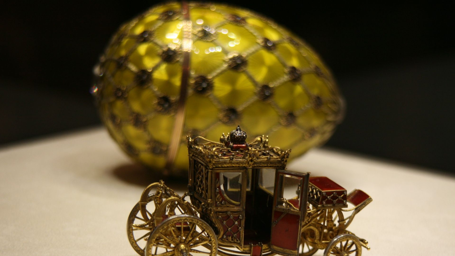 File:FabergeCoronationEgg-2.jpg