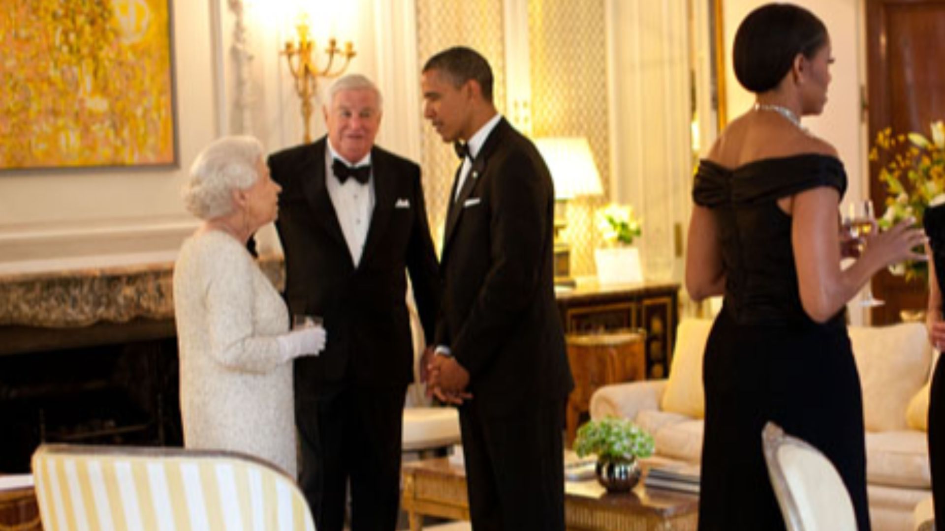 File:President Barack Obama and First Lady Michelle Obama with Royal Family of Britain.jpg