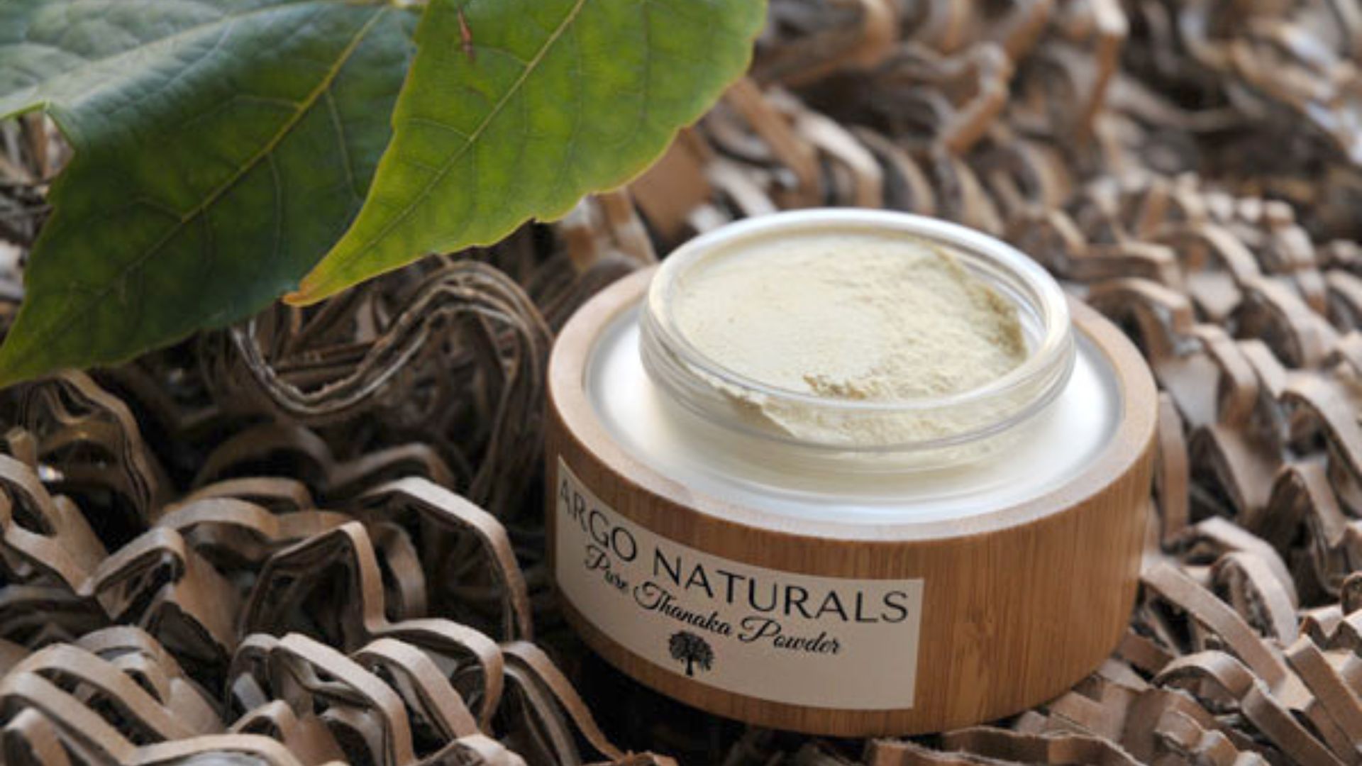 File:Thanaka powder.jpg