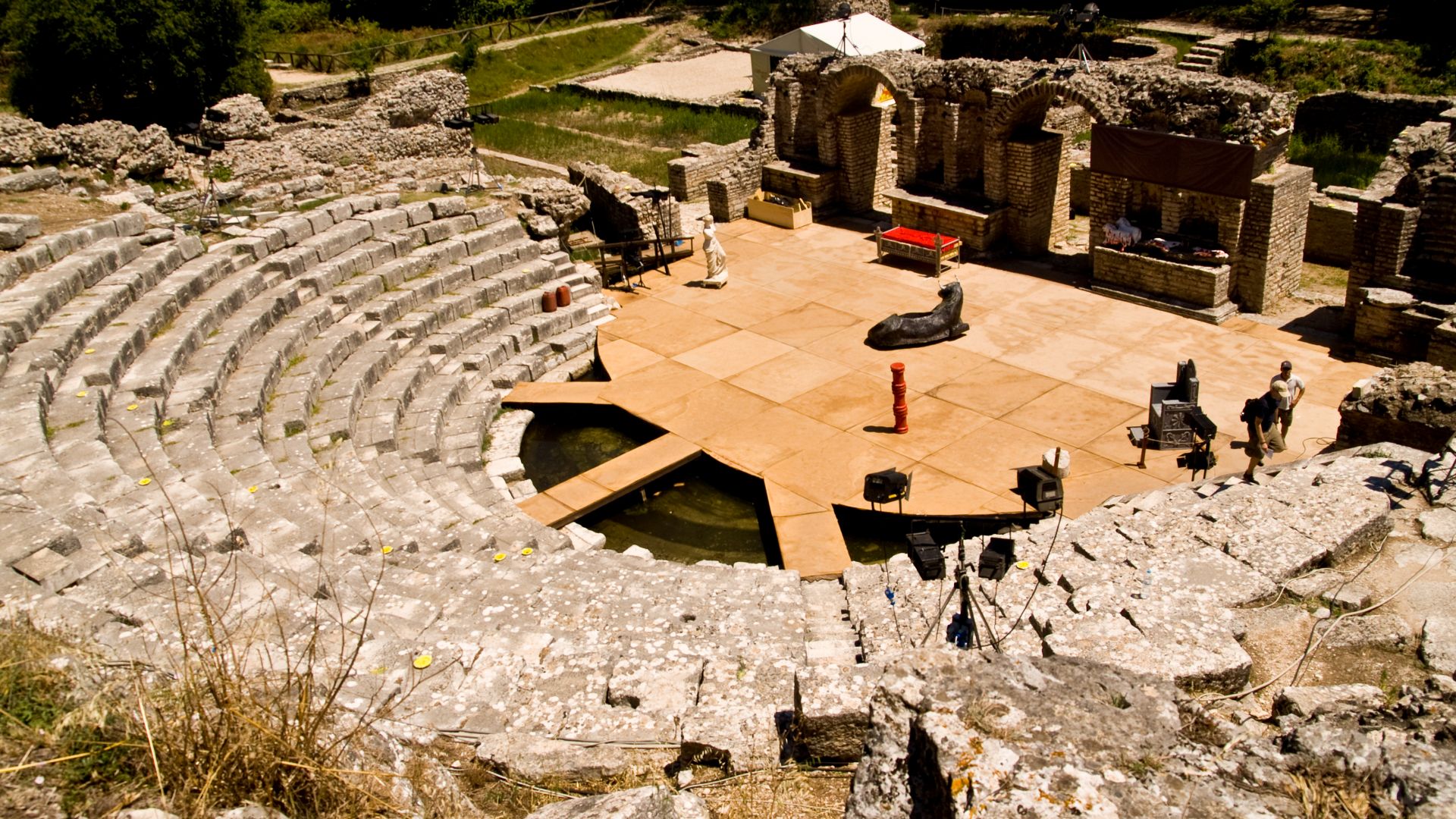File:Amphitheatre of Butrint 2009.jpg