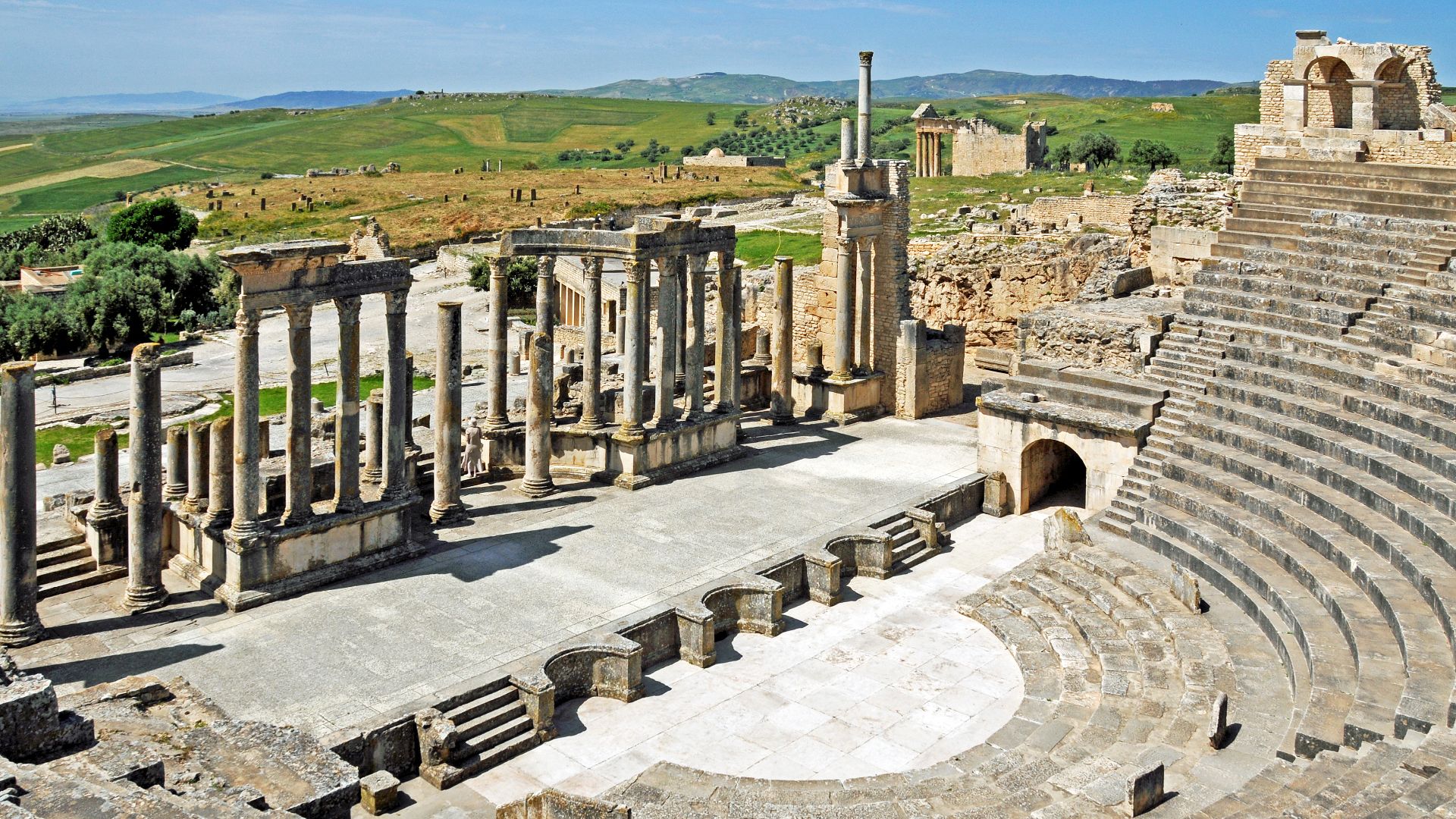 File:Dougga Theatre - Looking Down from the Top.jpg