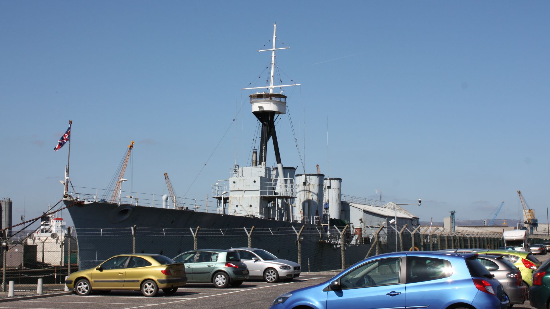 File:HMS Caroline, Belfast, April 2010 (06).JPG
