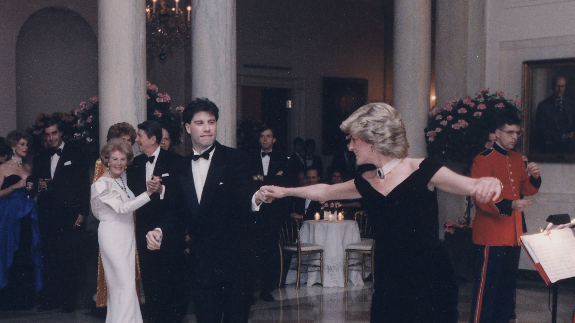 File:Photograph of Princess Diana dancing with John Travolta at a White House dinner for the Prince and Princess of Wales - NARA - 198569.jpg