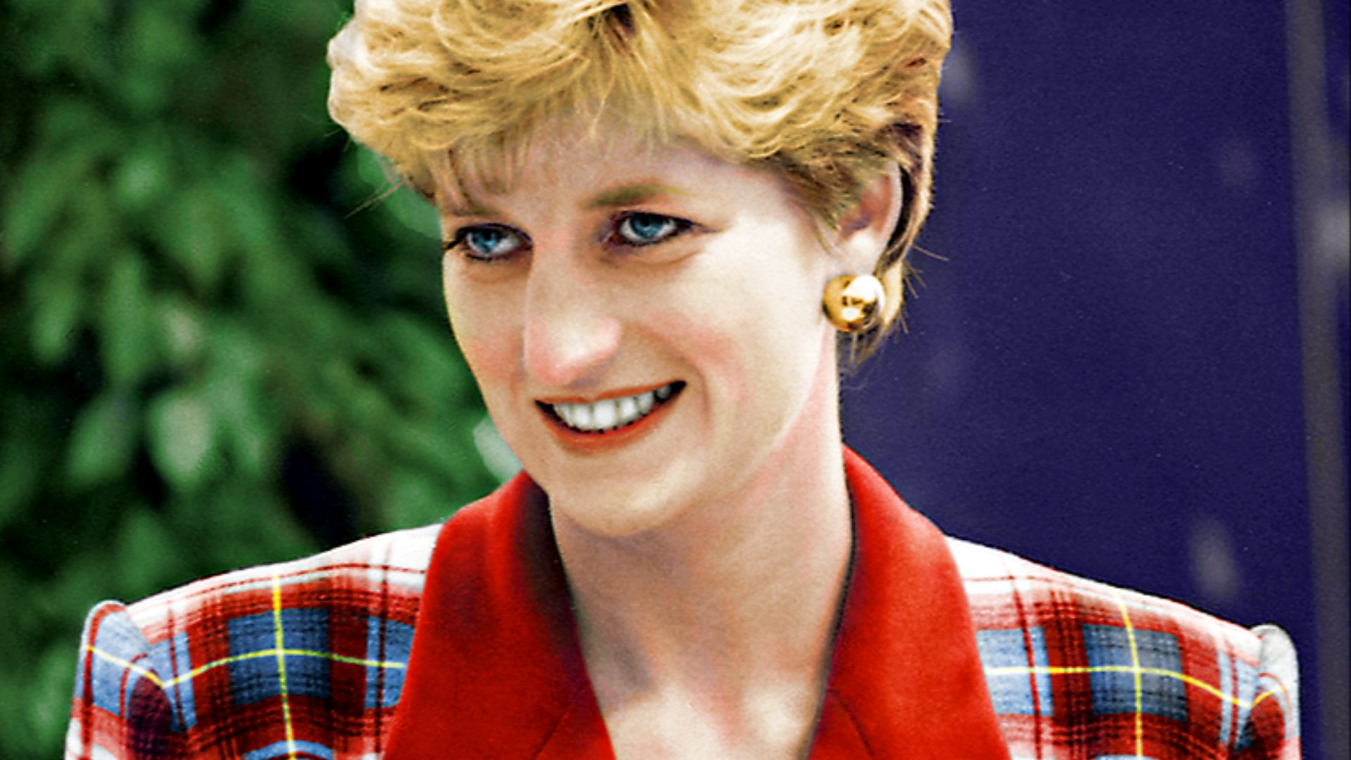 File:Princess Diana at Accord Hospice.png