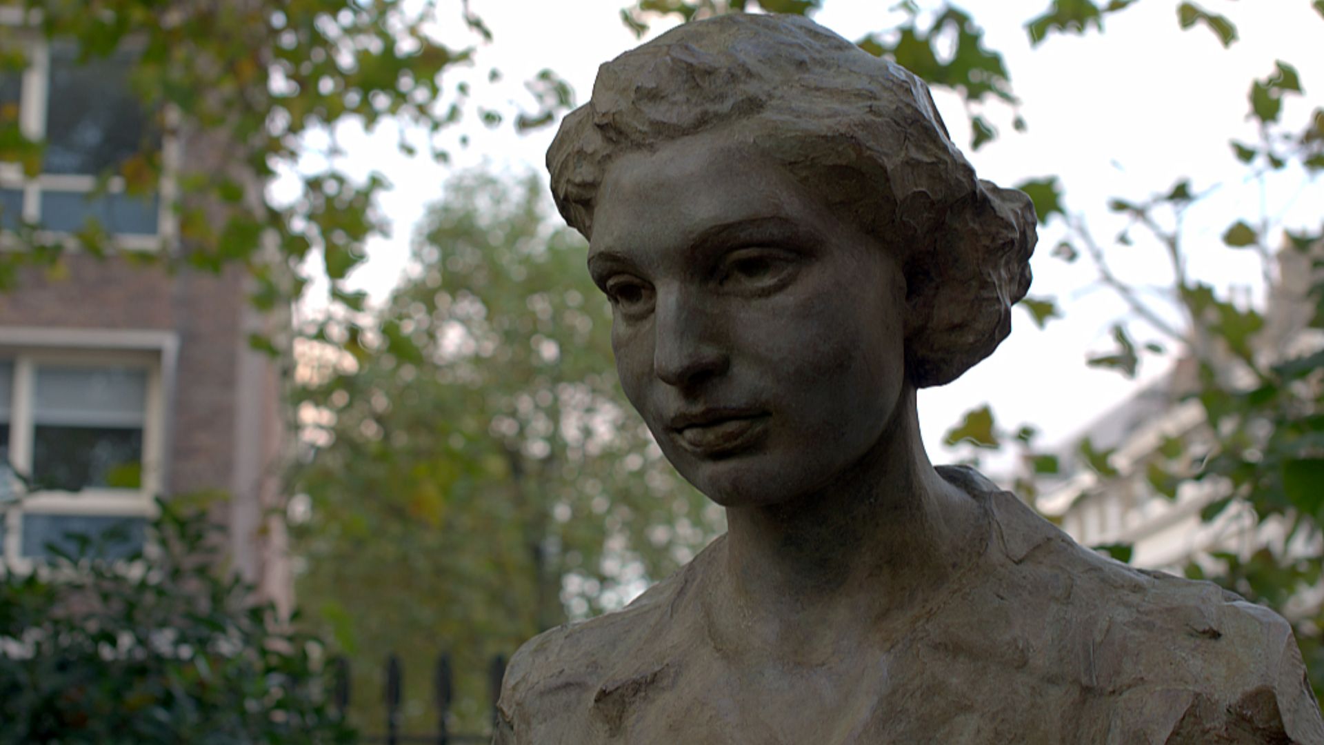 File:Noor Inayat Khan.jpg