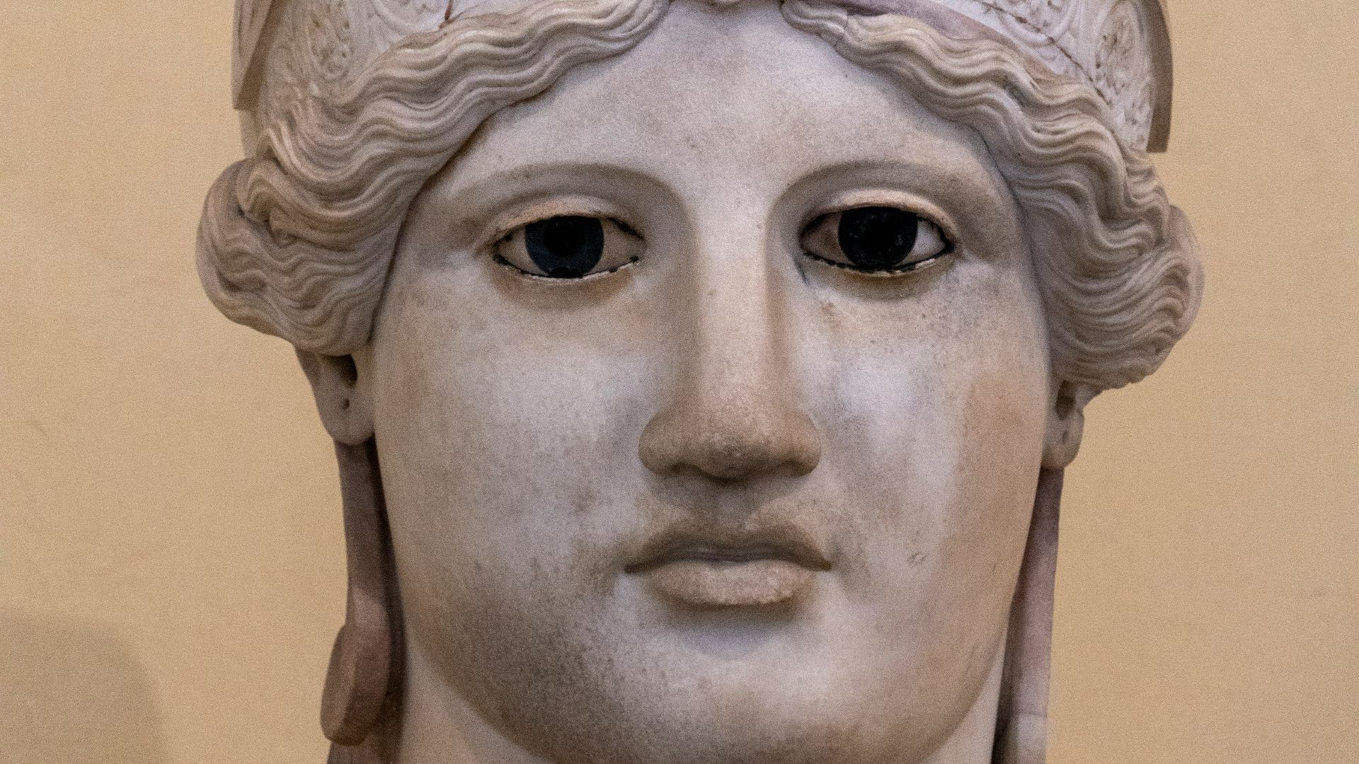 a statue of a person