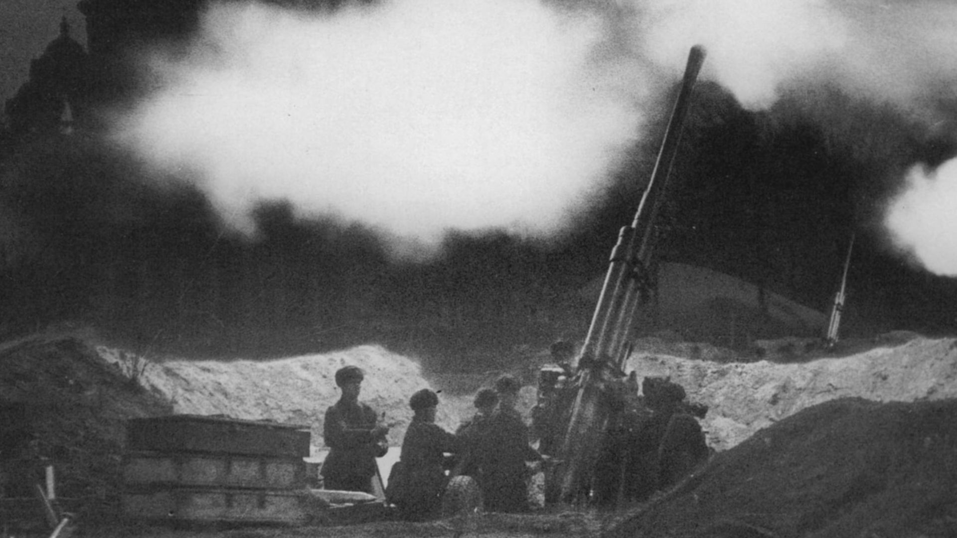 File:Anti aircraft Leningrad 1941.JPG