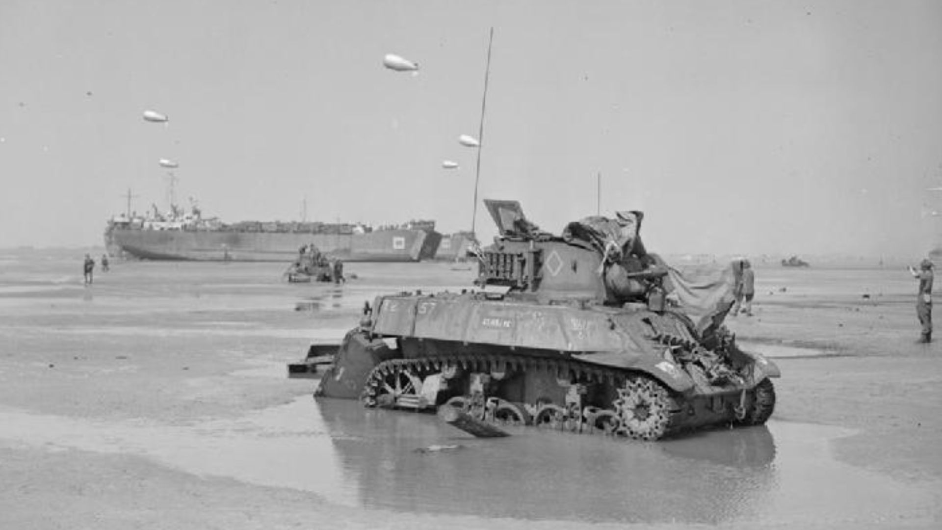 File:The Royal Navy during the Second World War- Operation Overlord (the Normandy Landings), June 1944 A23946.jpg