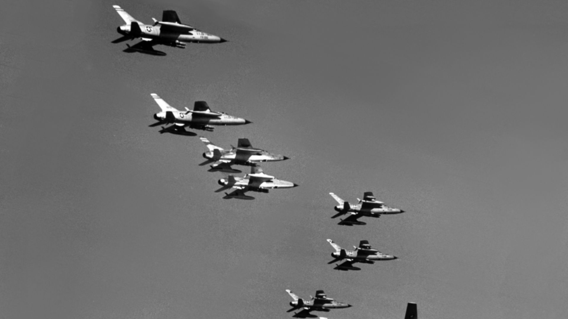 File:KC-135A refuels F-105Ds over Vietnam 1965.jpg