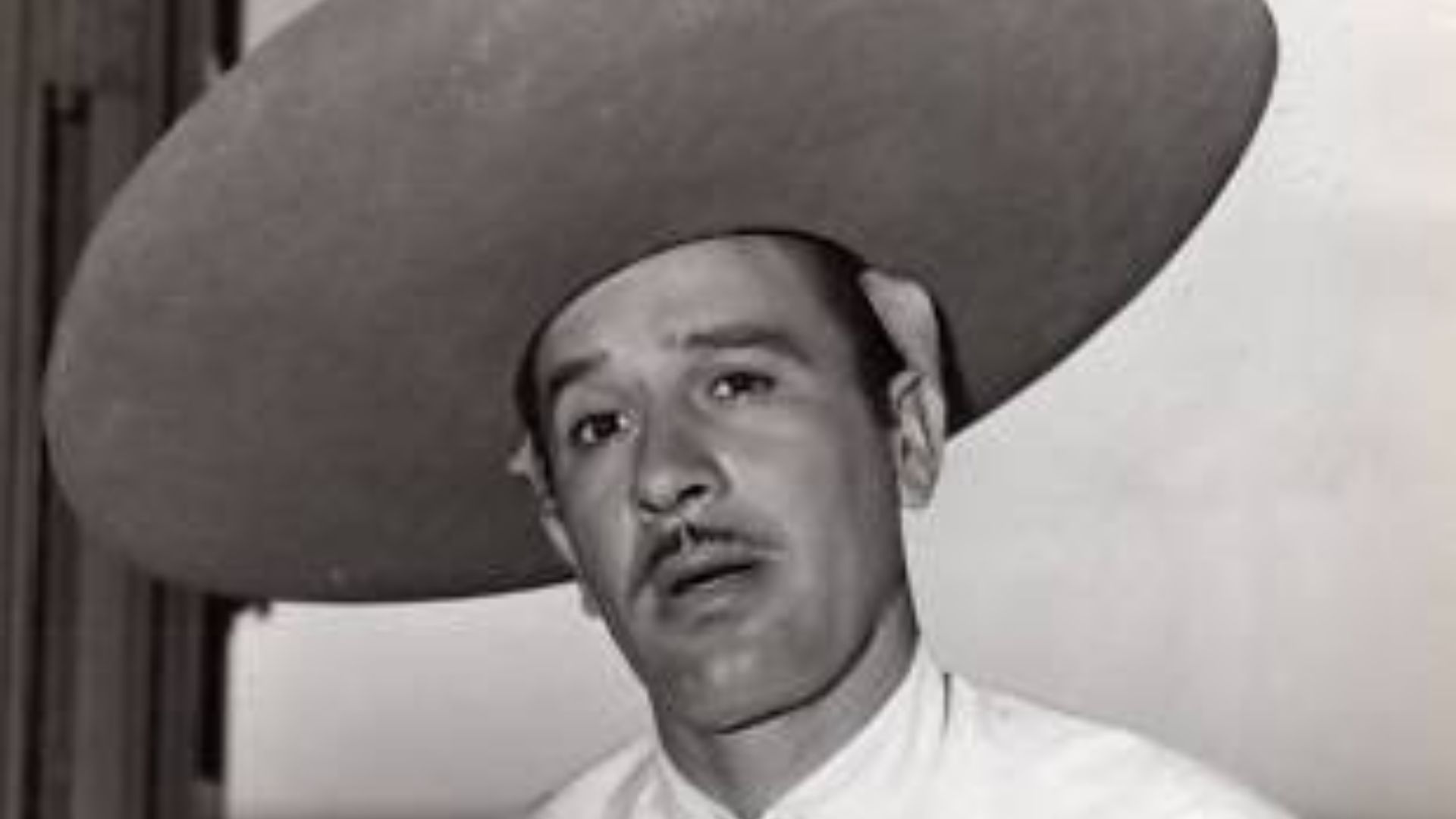 File:Pedro Infante in Habana, Cuba, c.1950s.jpg