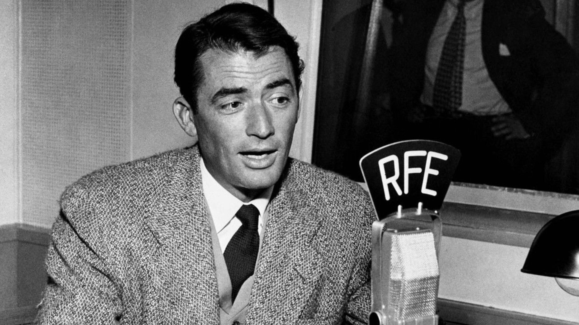 File:Peck Radio Free Europe Publicity Photo 1953.jpg