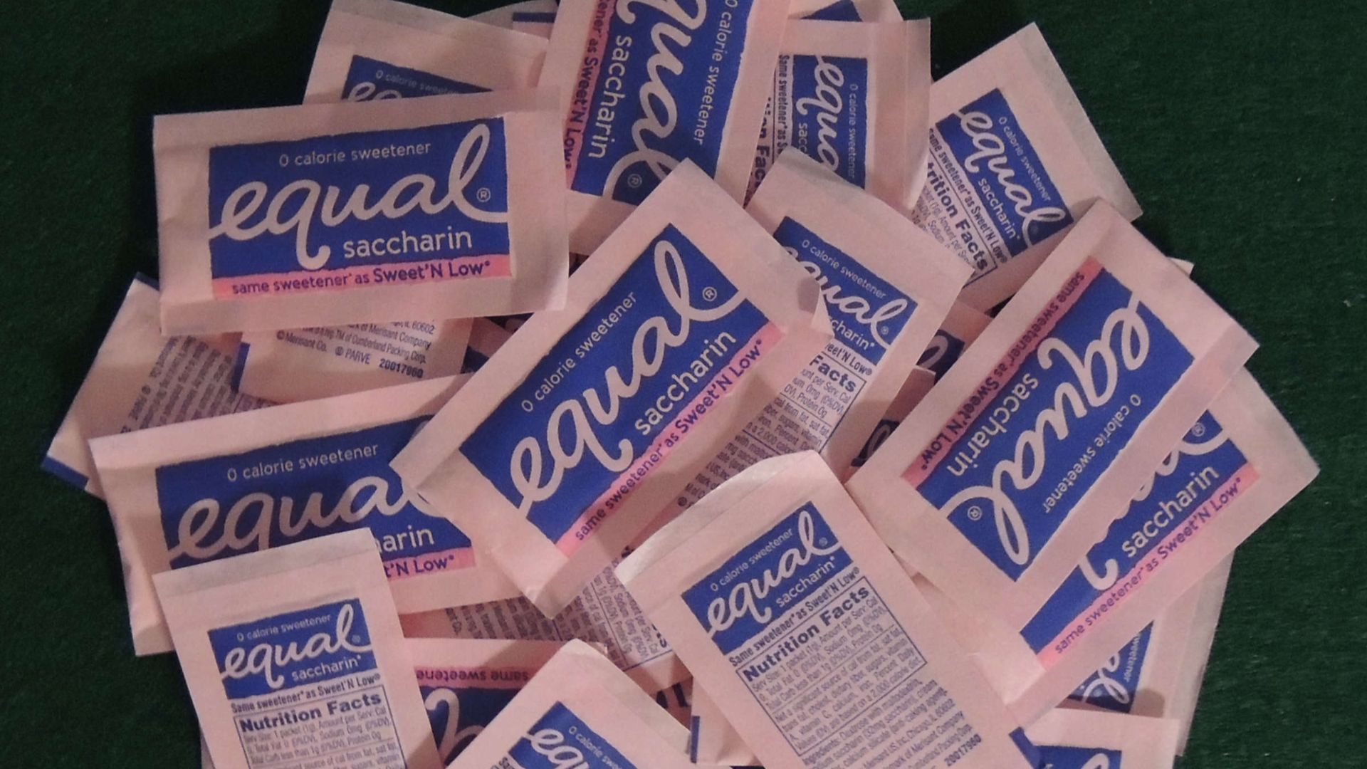 File:Equal Saccharin Sweetner.jpg