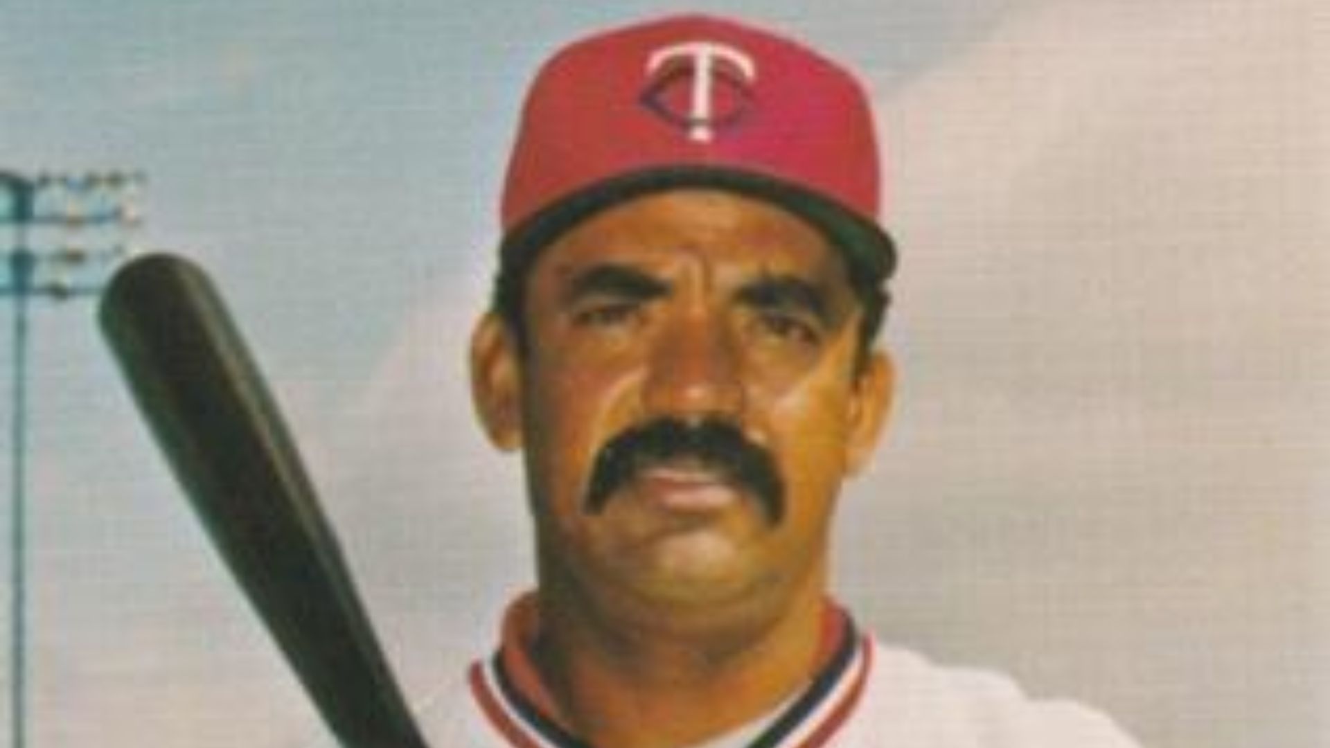 File:1980 Minnesota Twins Postcards Jose Morales.jpg
