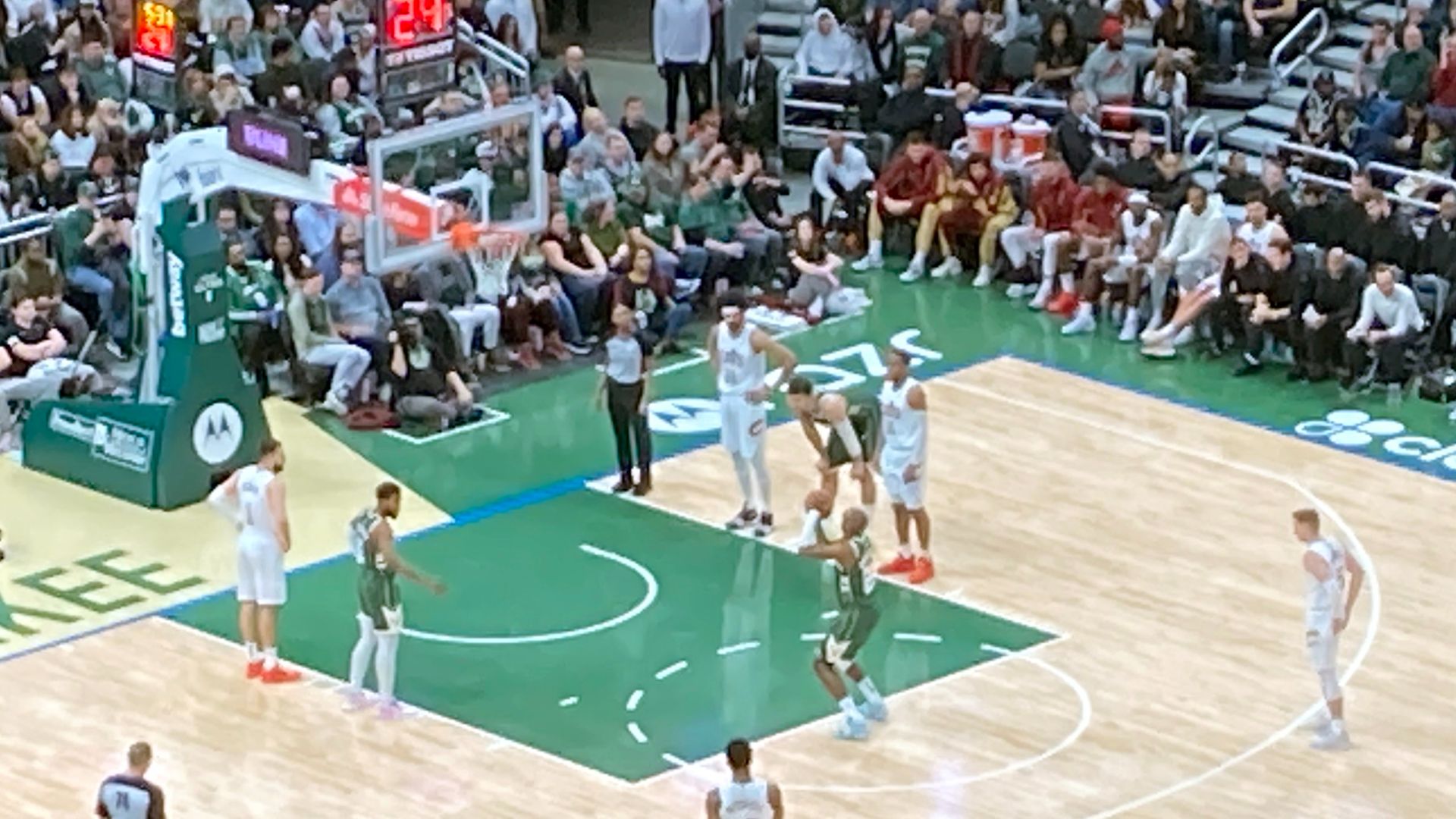 File:Cleveland Cavaliers vs. Milwaukee Bucks January 2024 34 (free throw).jpg
