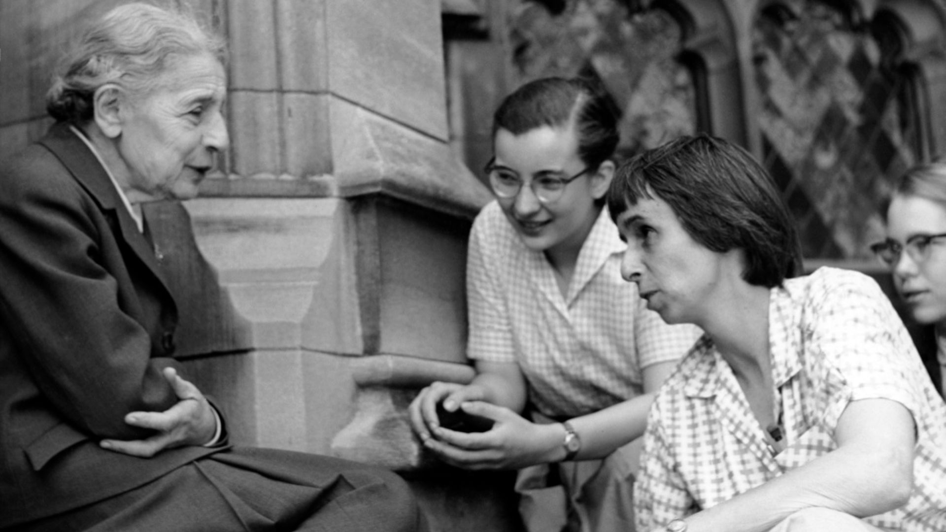 File:Chemist Lise Meitner with students.jpg