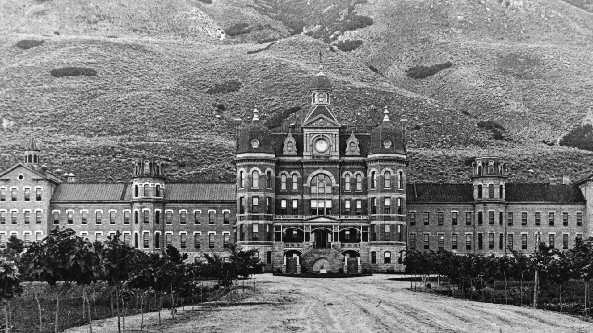 File:Utah State Hospital (1896).jpg